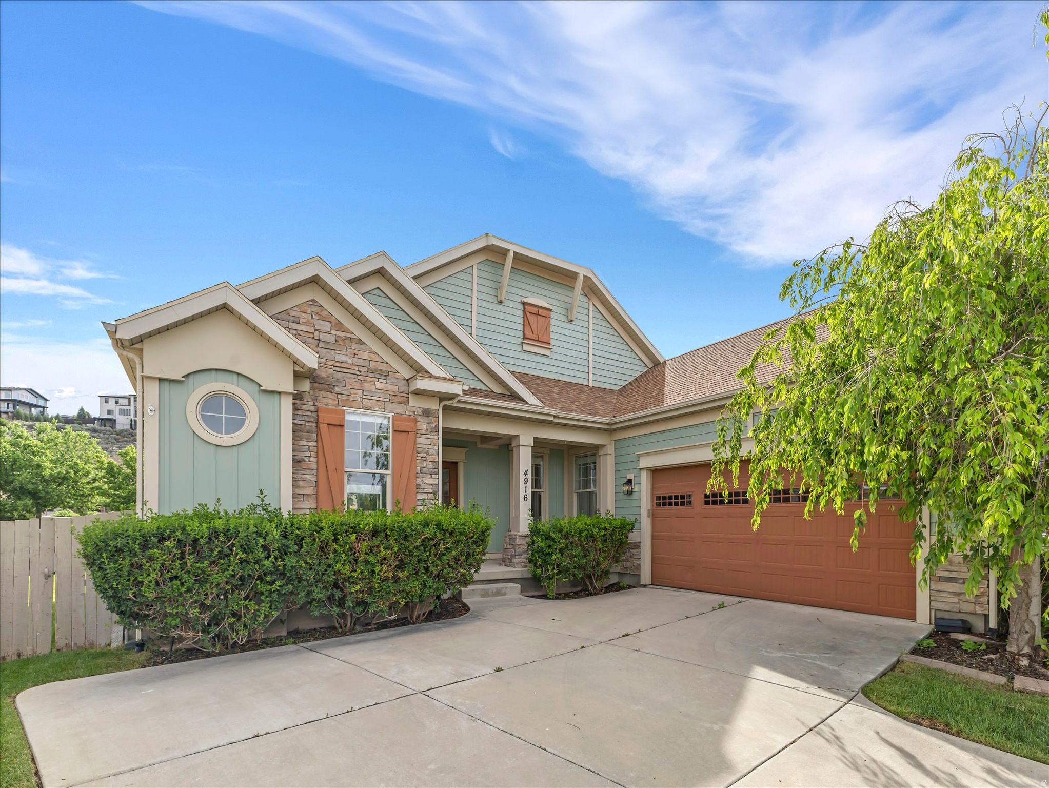SHADOW RIDGE - Residential