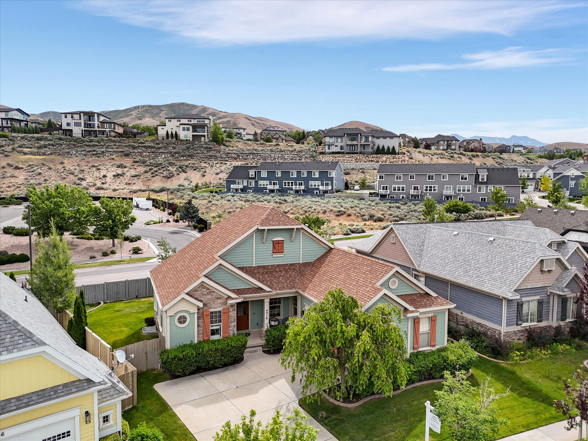 SHADOW RIDGE - Residential