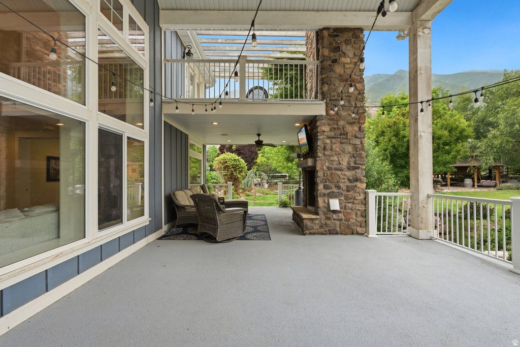 THE PRESERVE AT MAPLETON - Residential