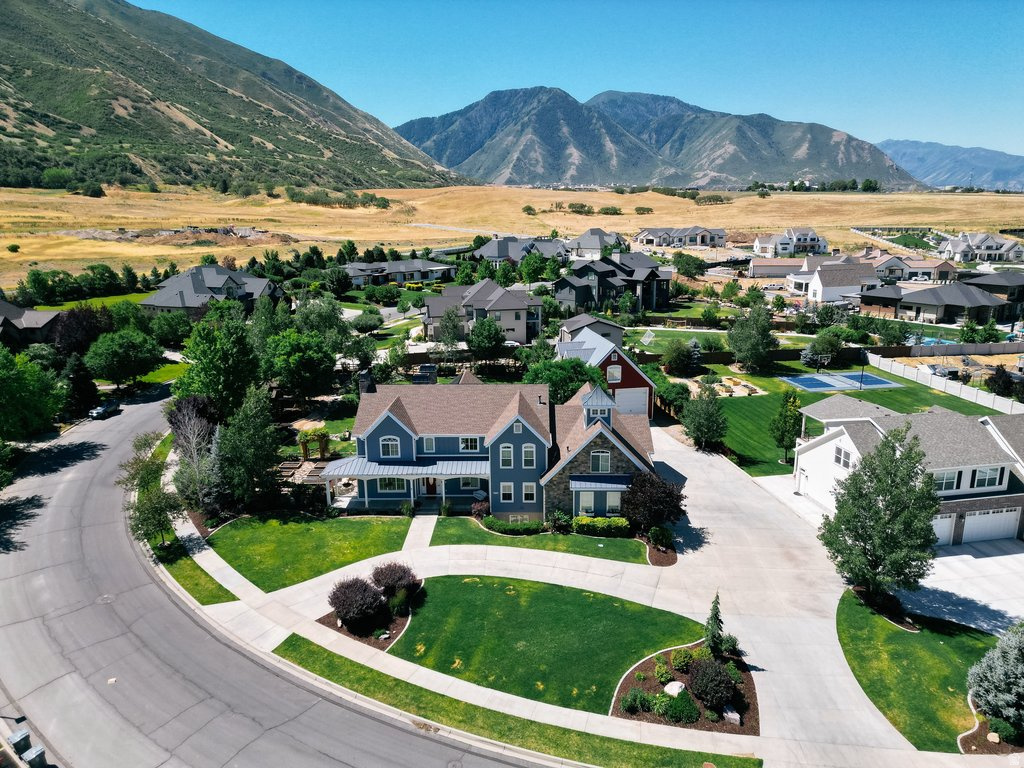 THE PRESERVE AT MAPLETON - Residential