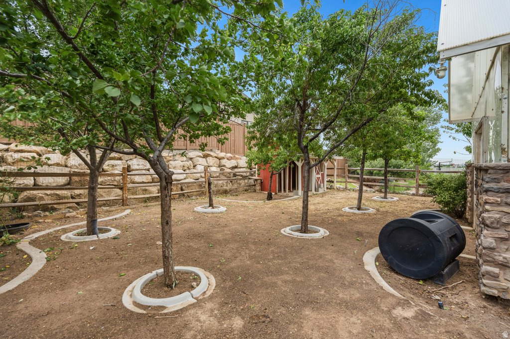 THE PRESERVE AT MAPLETON - Residential