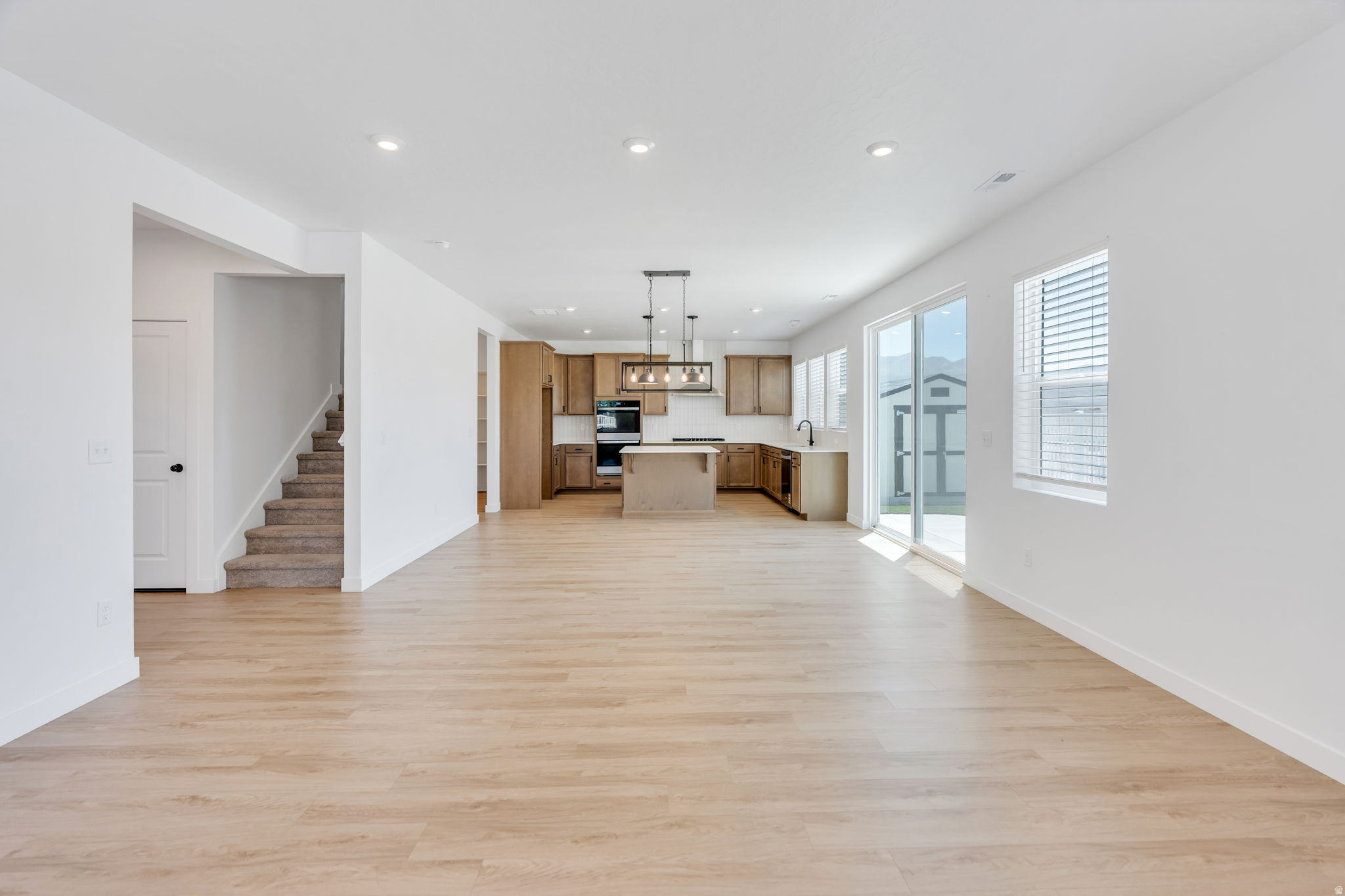 ALPINE SPRINGS - Residential