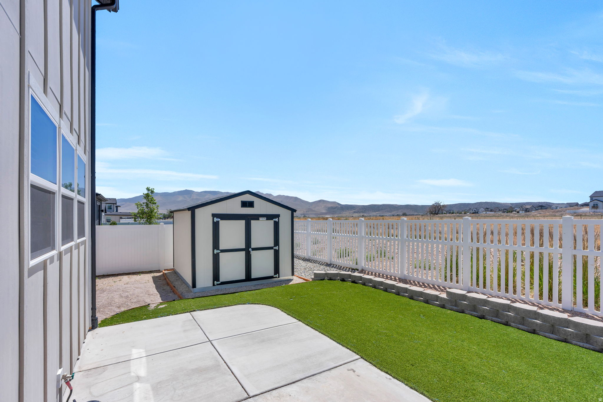 ALPINE SPRINGS - Residential