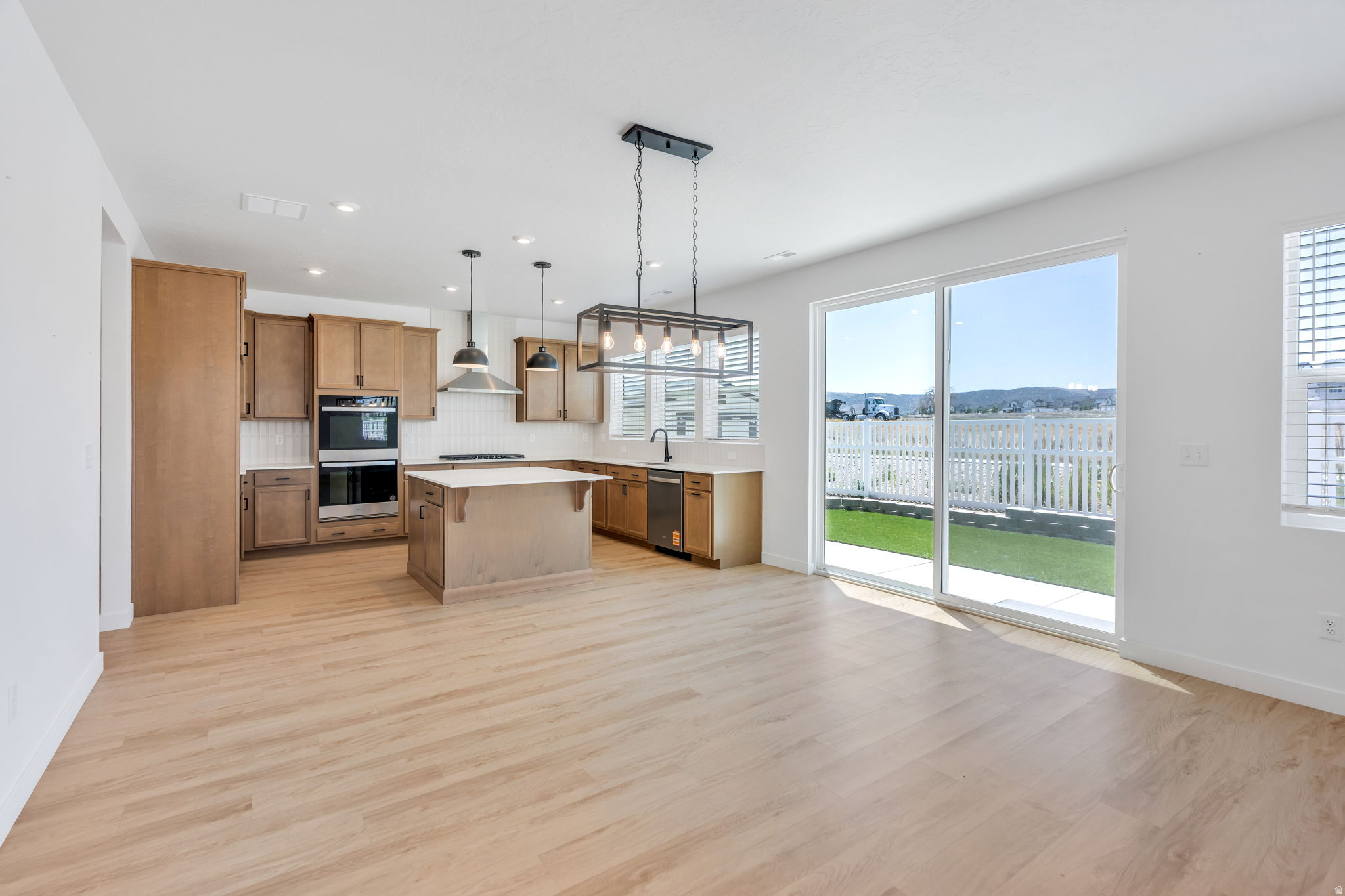 ALPINE SPRINGS - Residential
