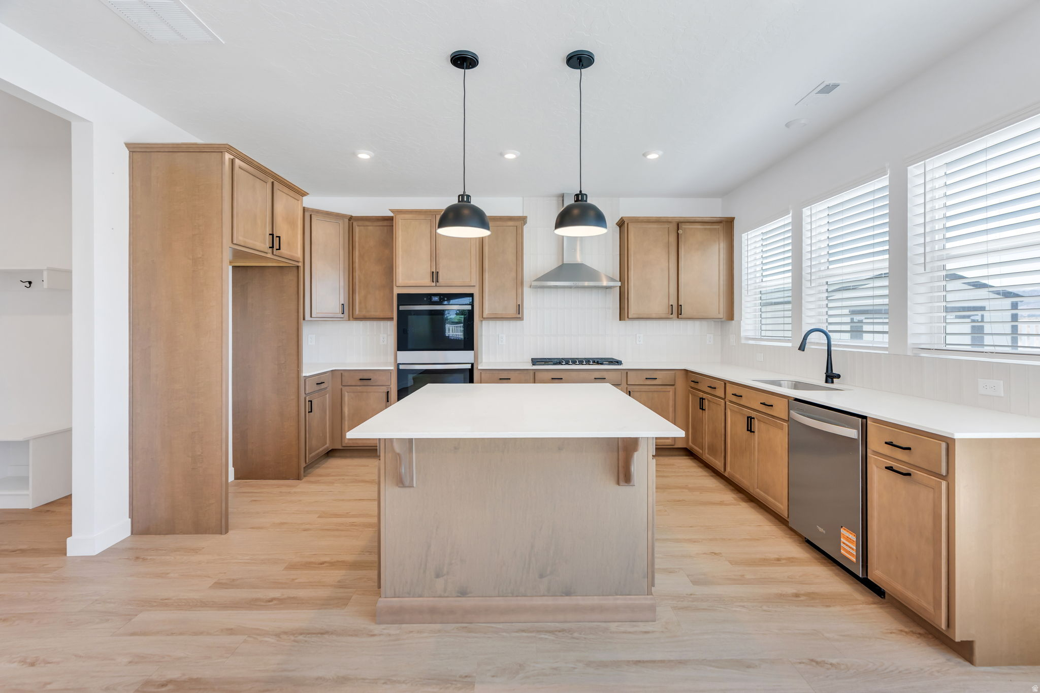 ALPINE SPRINGS - Residential