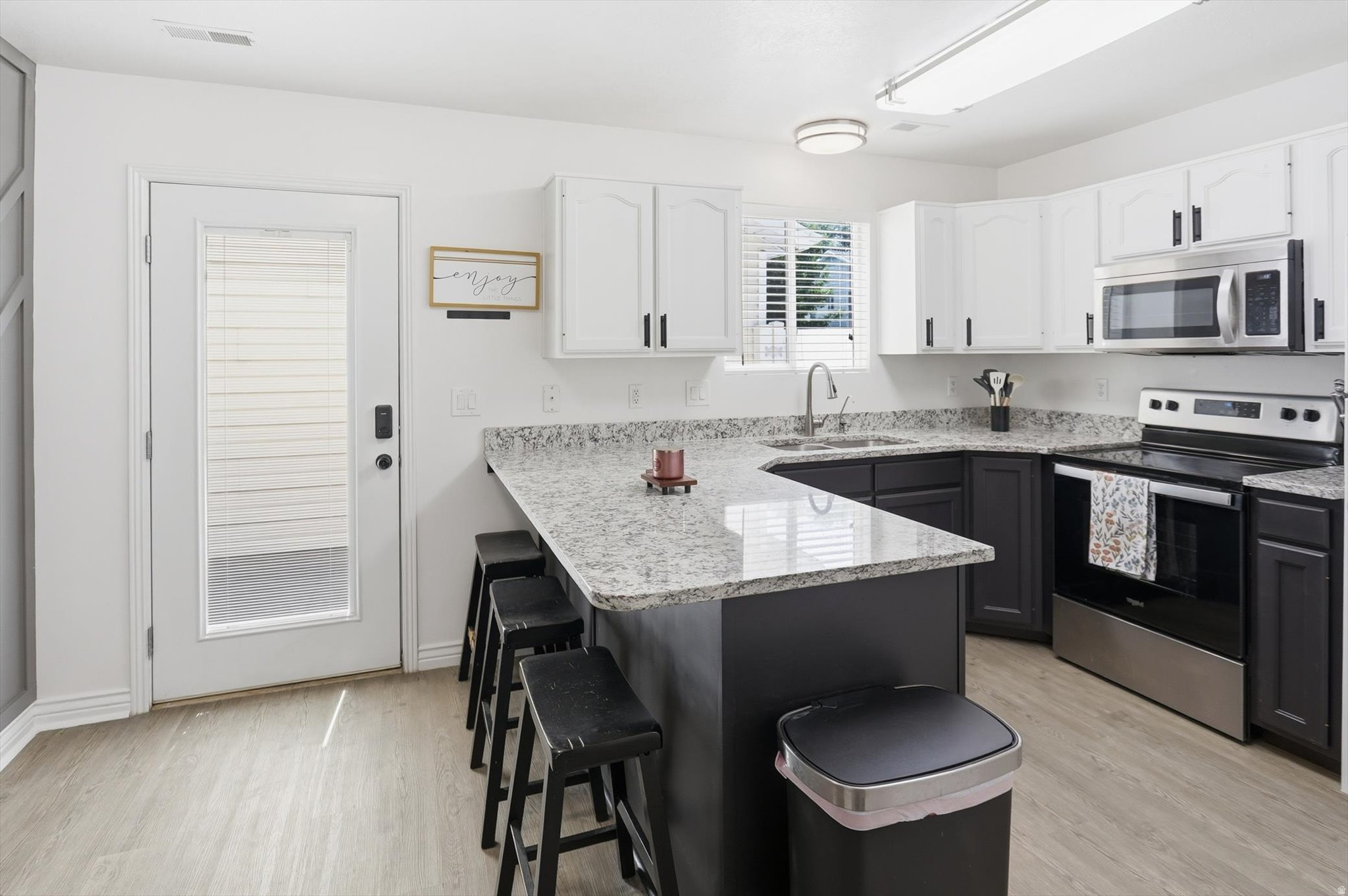 GOLFCREST VILLAGE - Residential