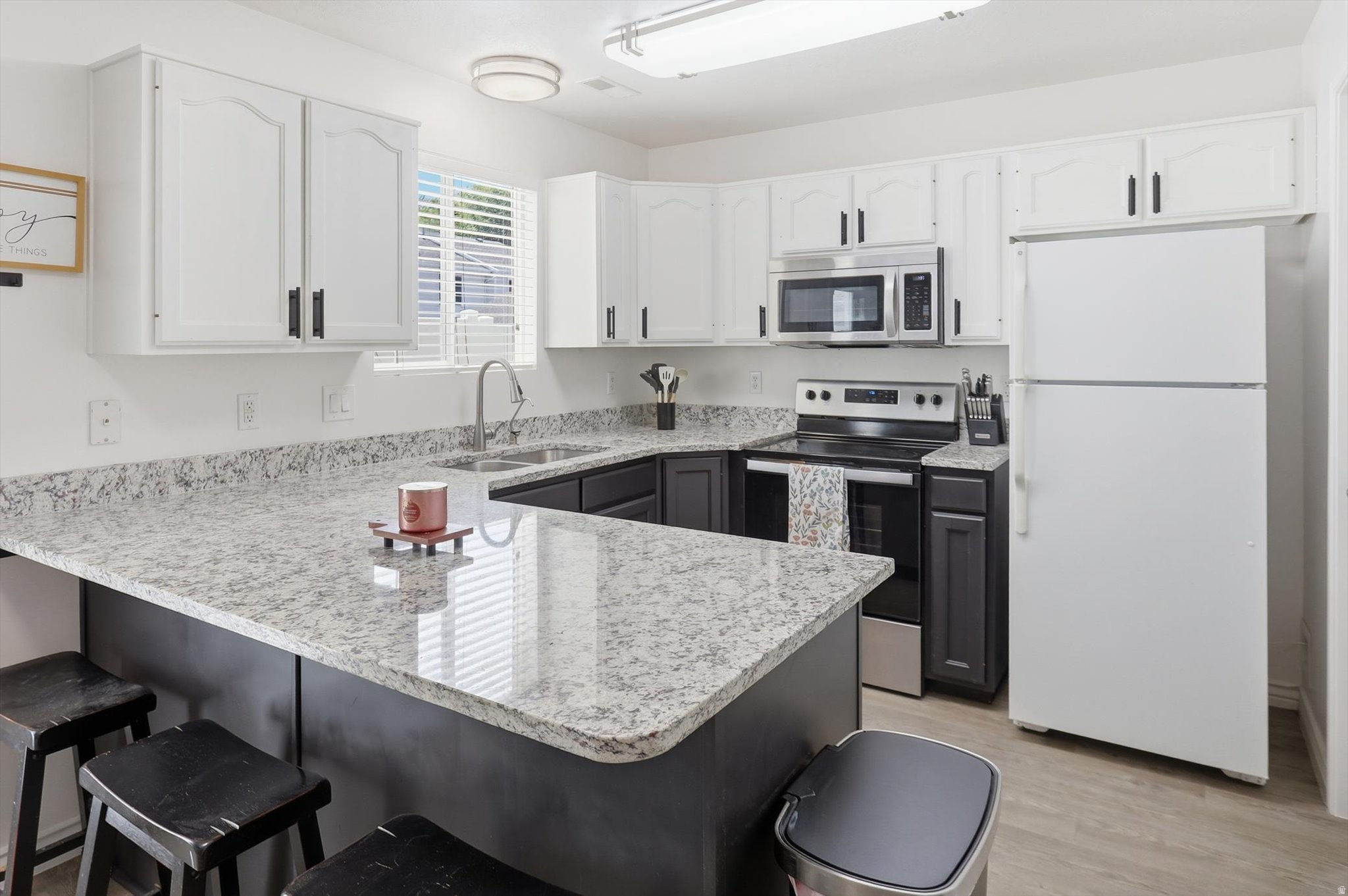 GOLFCREST VILLAGE - Residential