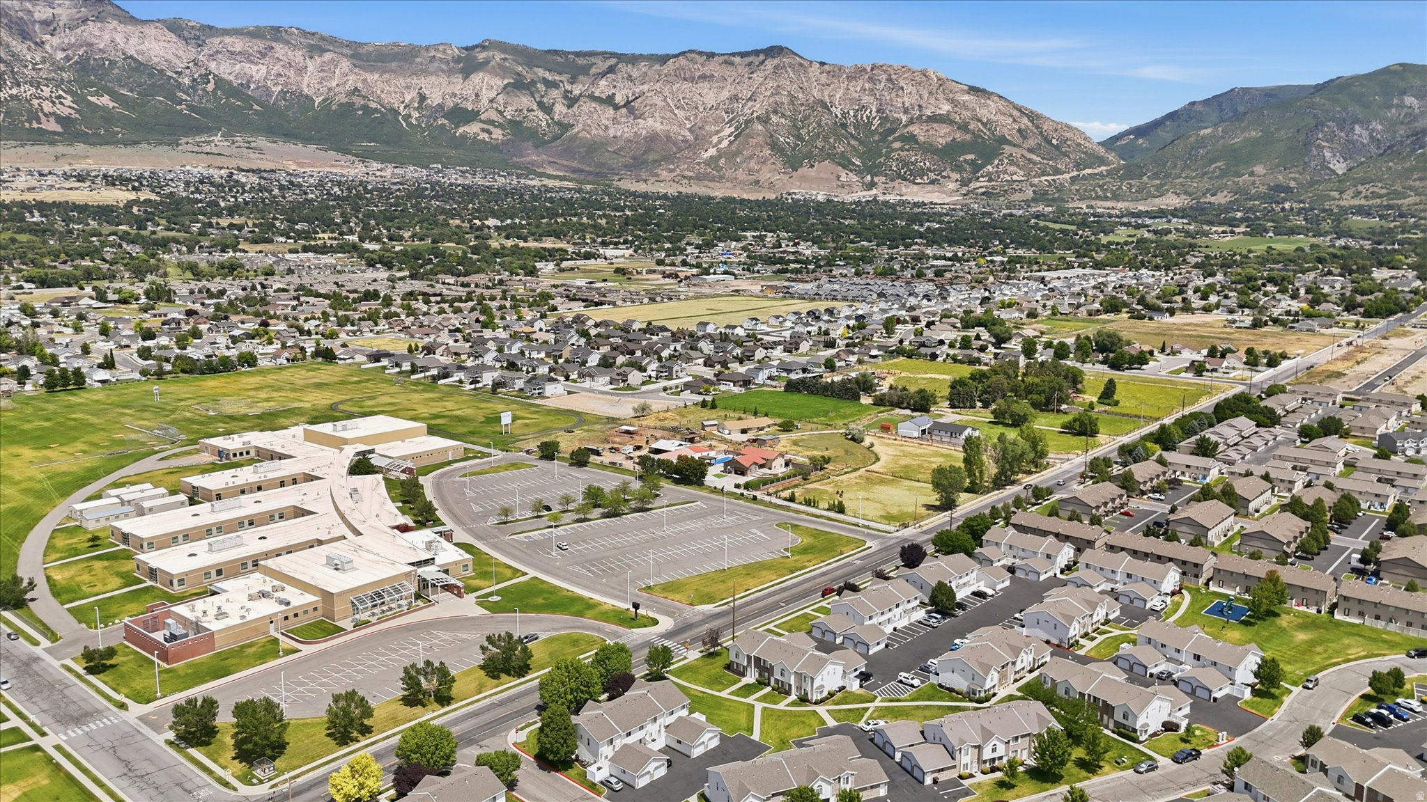 GOLFCREST VILLAGE - Residential
