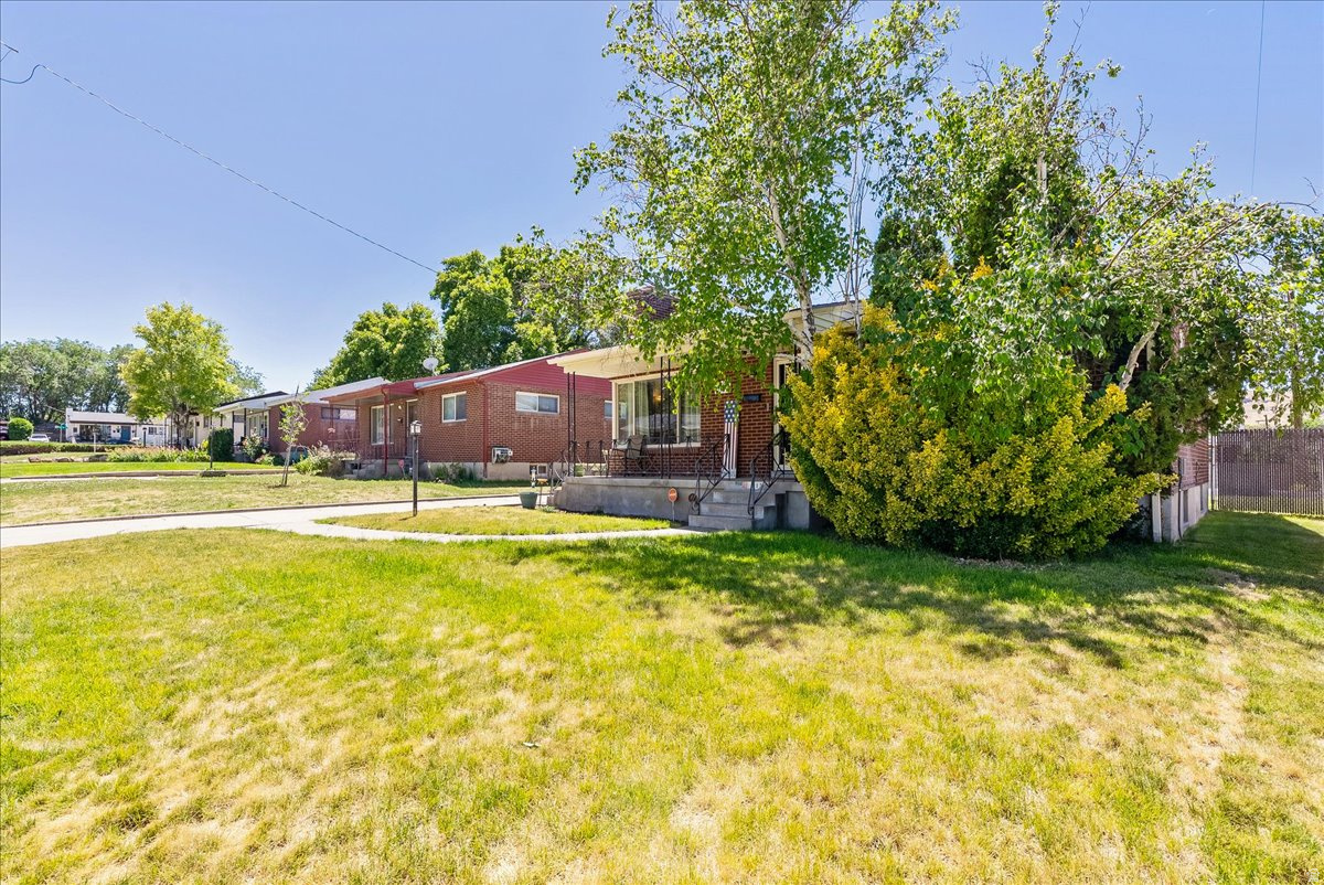 PLEASANT GREEN ACRES - Residential