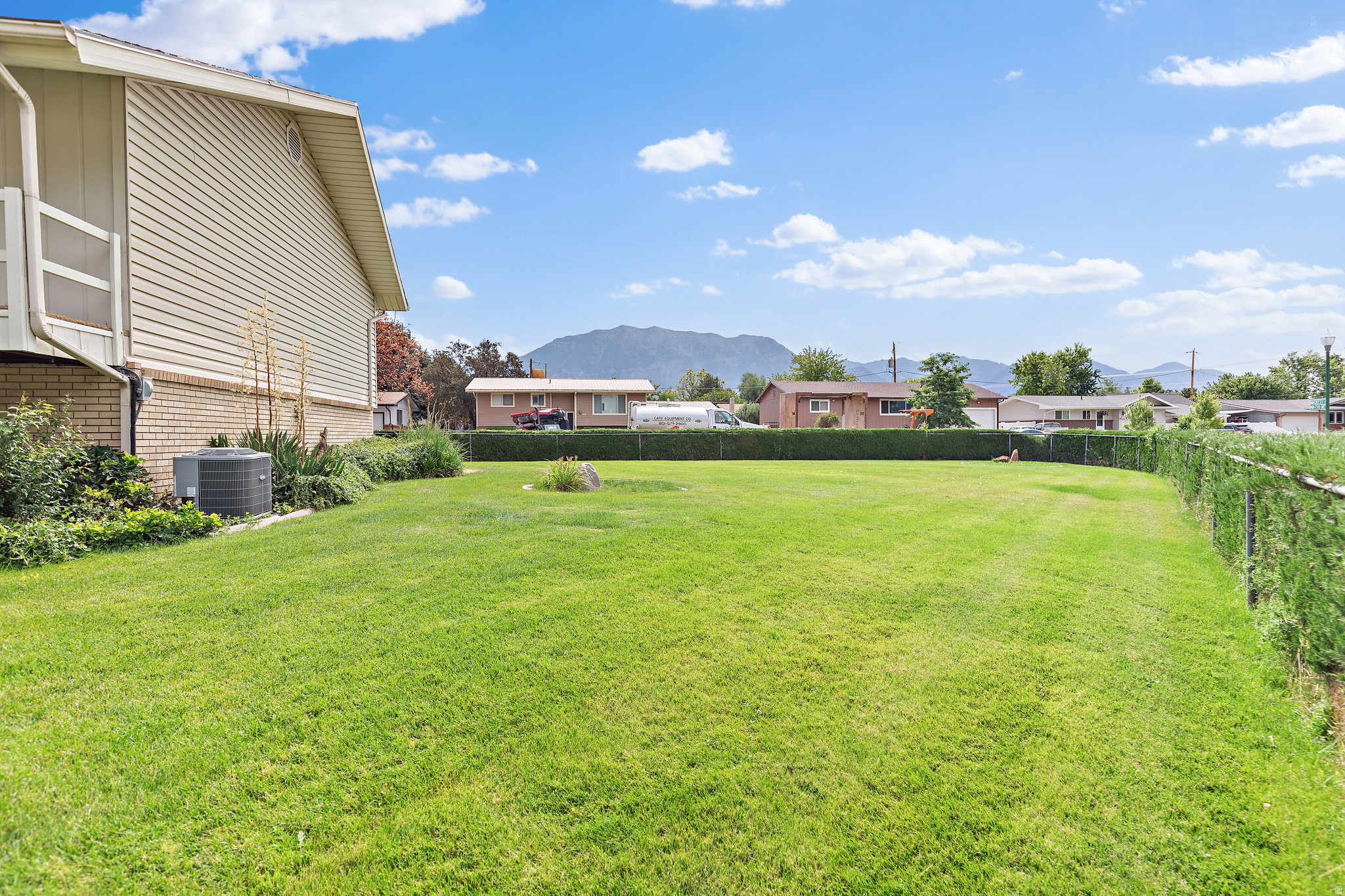 MEADOW CREST - Residential
