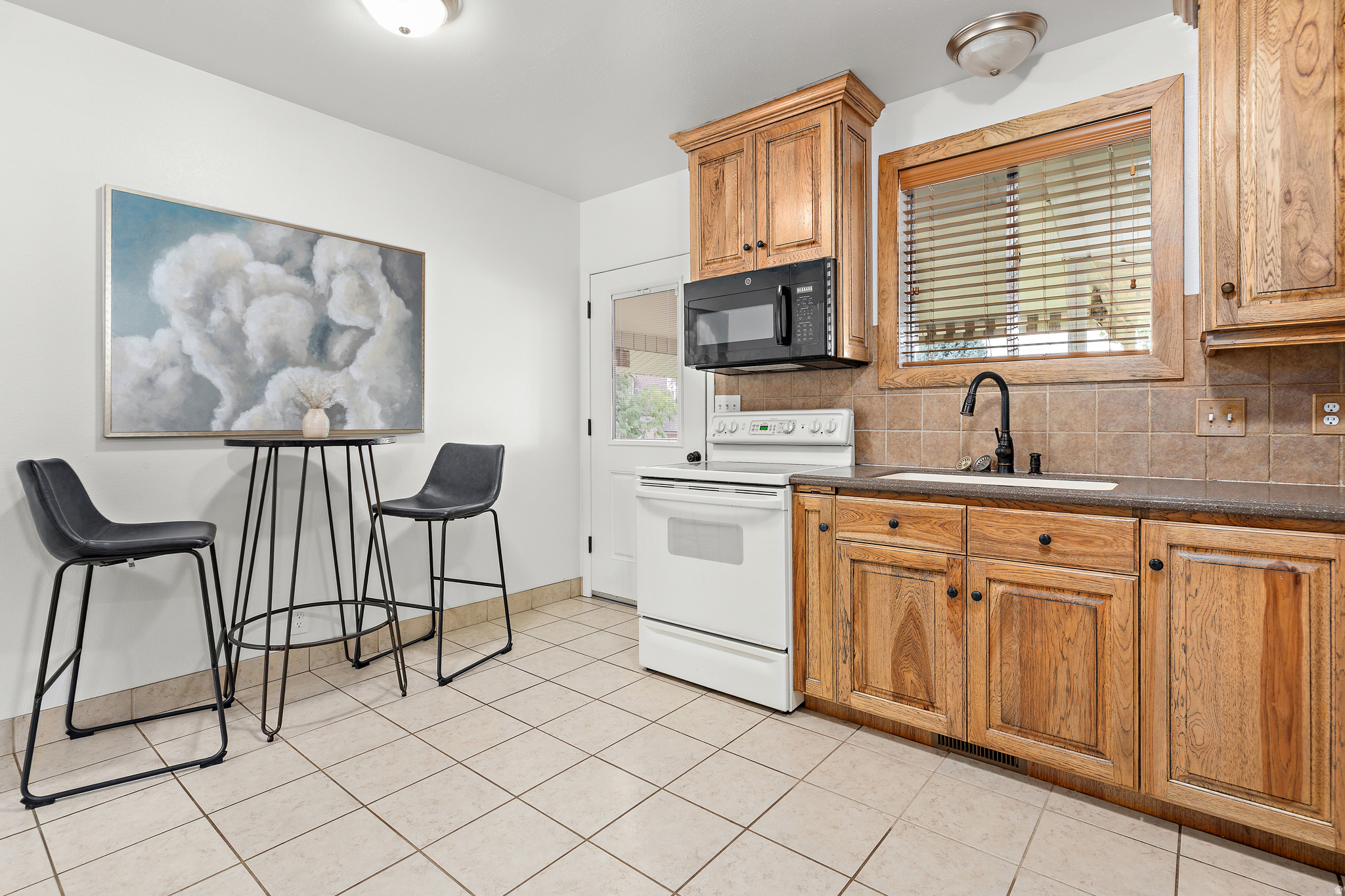 MEADOW CREST - Residential