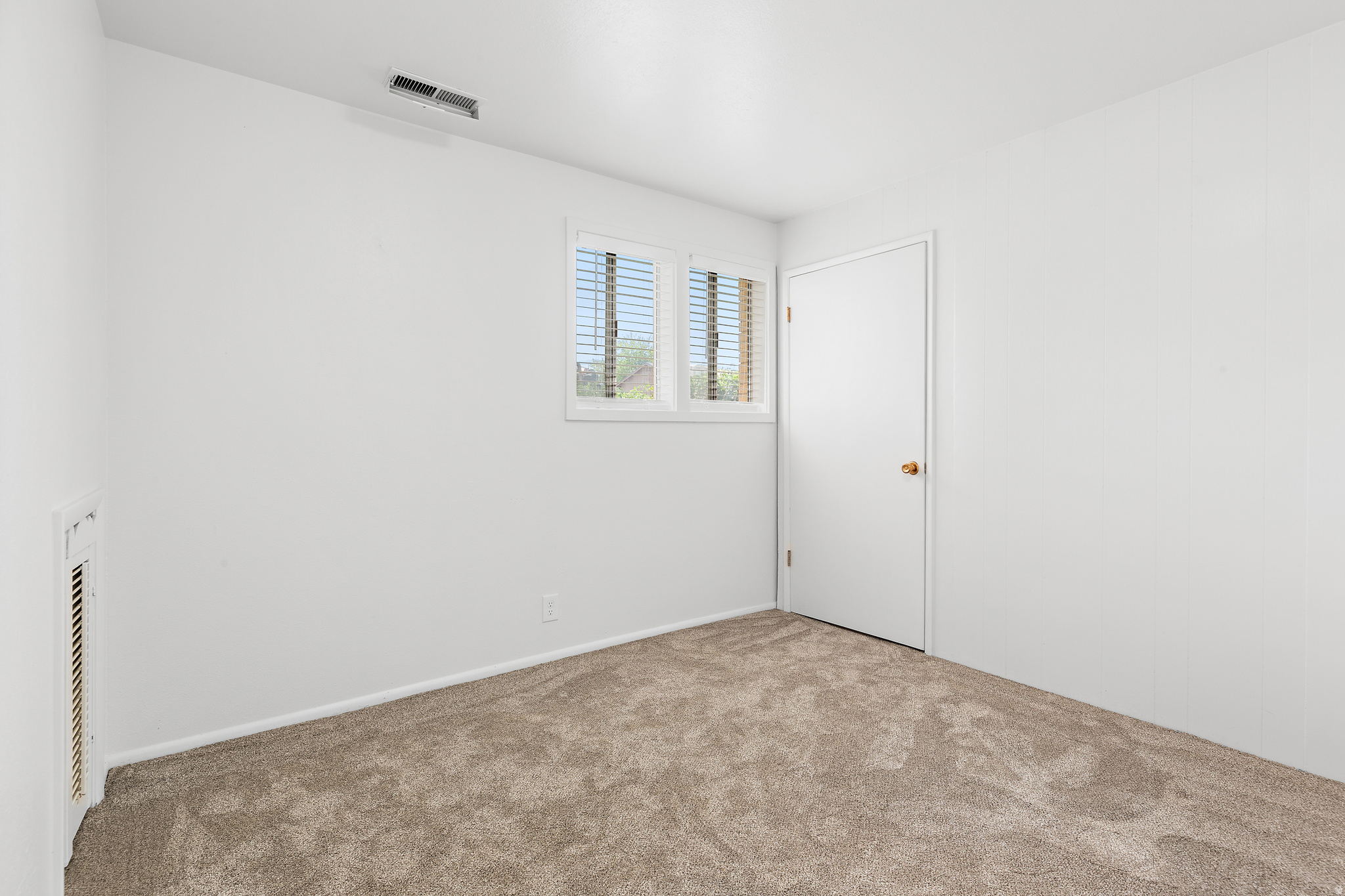 MEADOW CREST - Residential