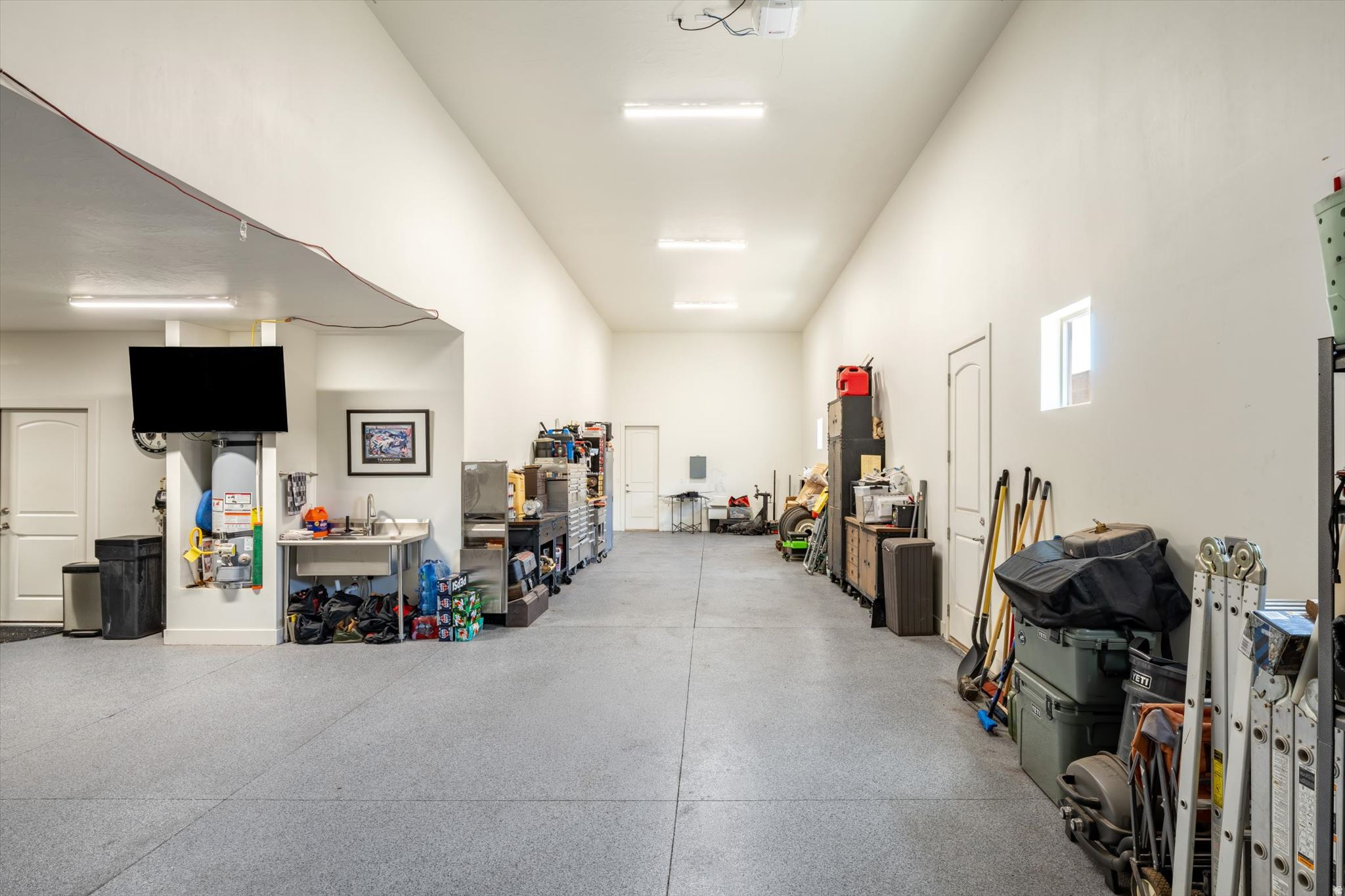 PAINTED SANDS PH 1 - Residential