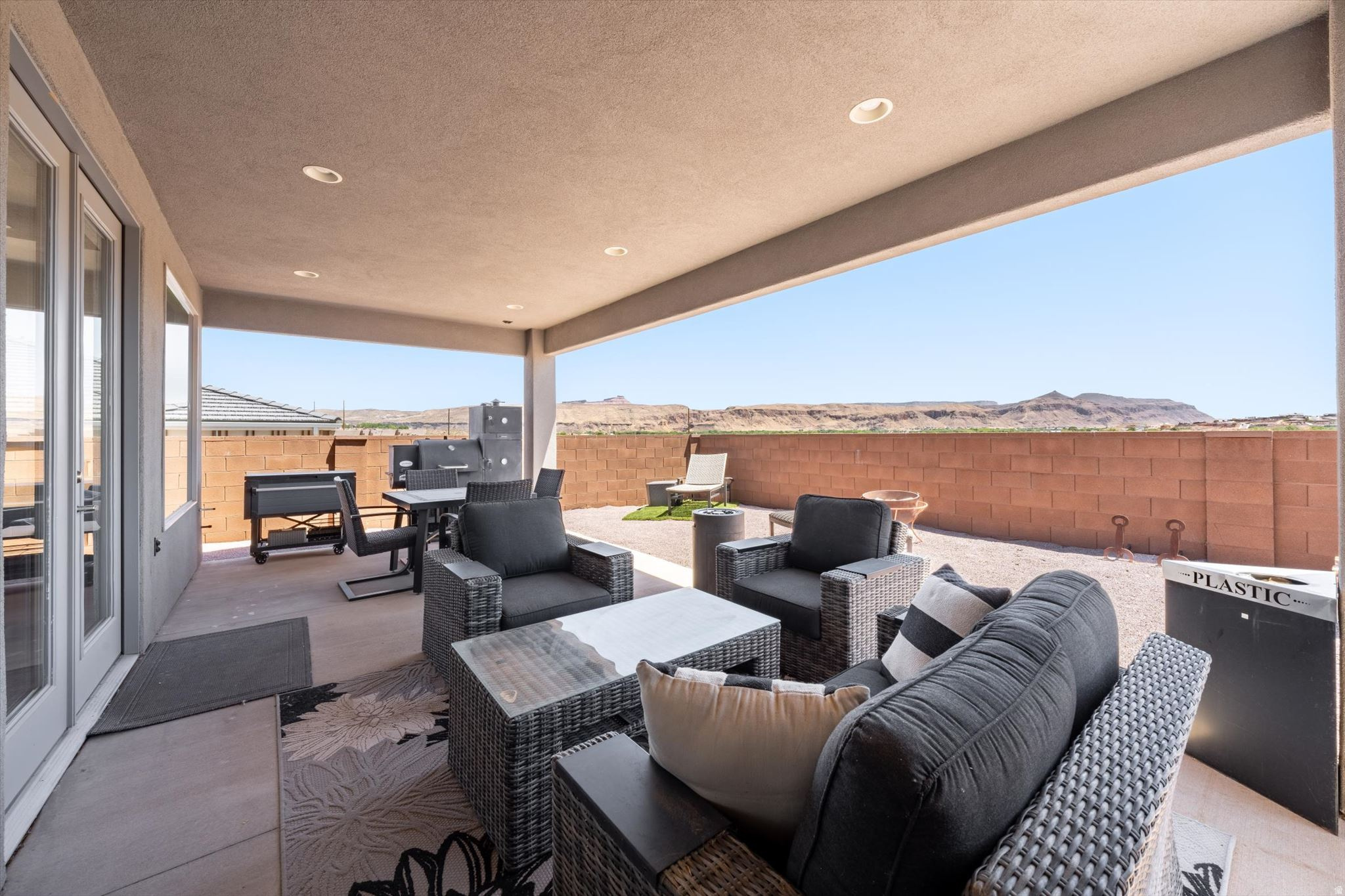 PAINTED SANDS PH 1 - Residential