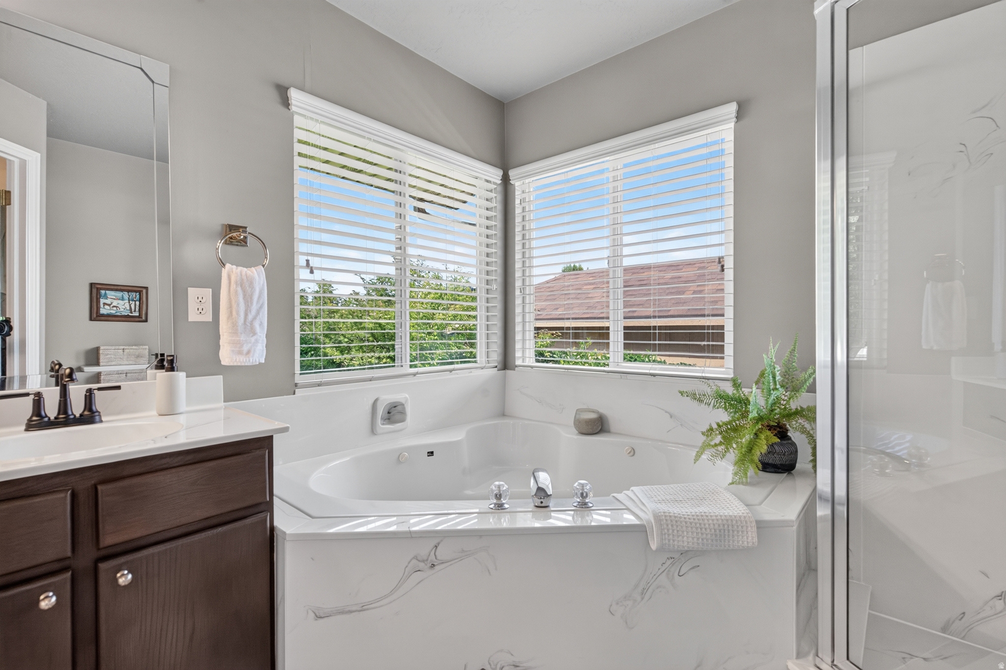 EDENBROOK - Residential