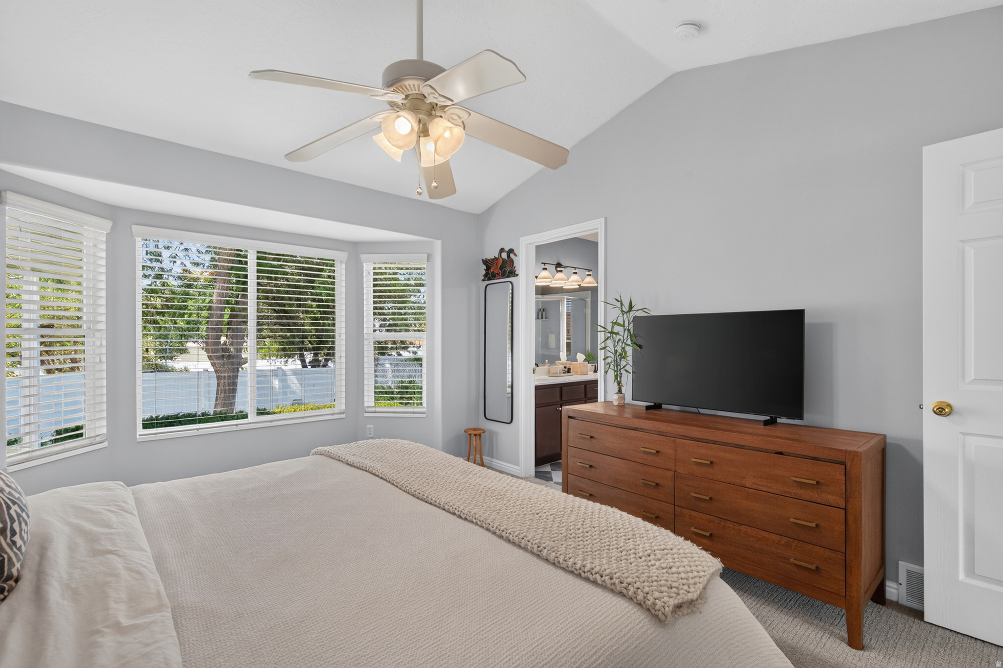 EDENBROOK - Residential