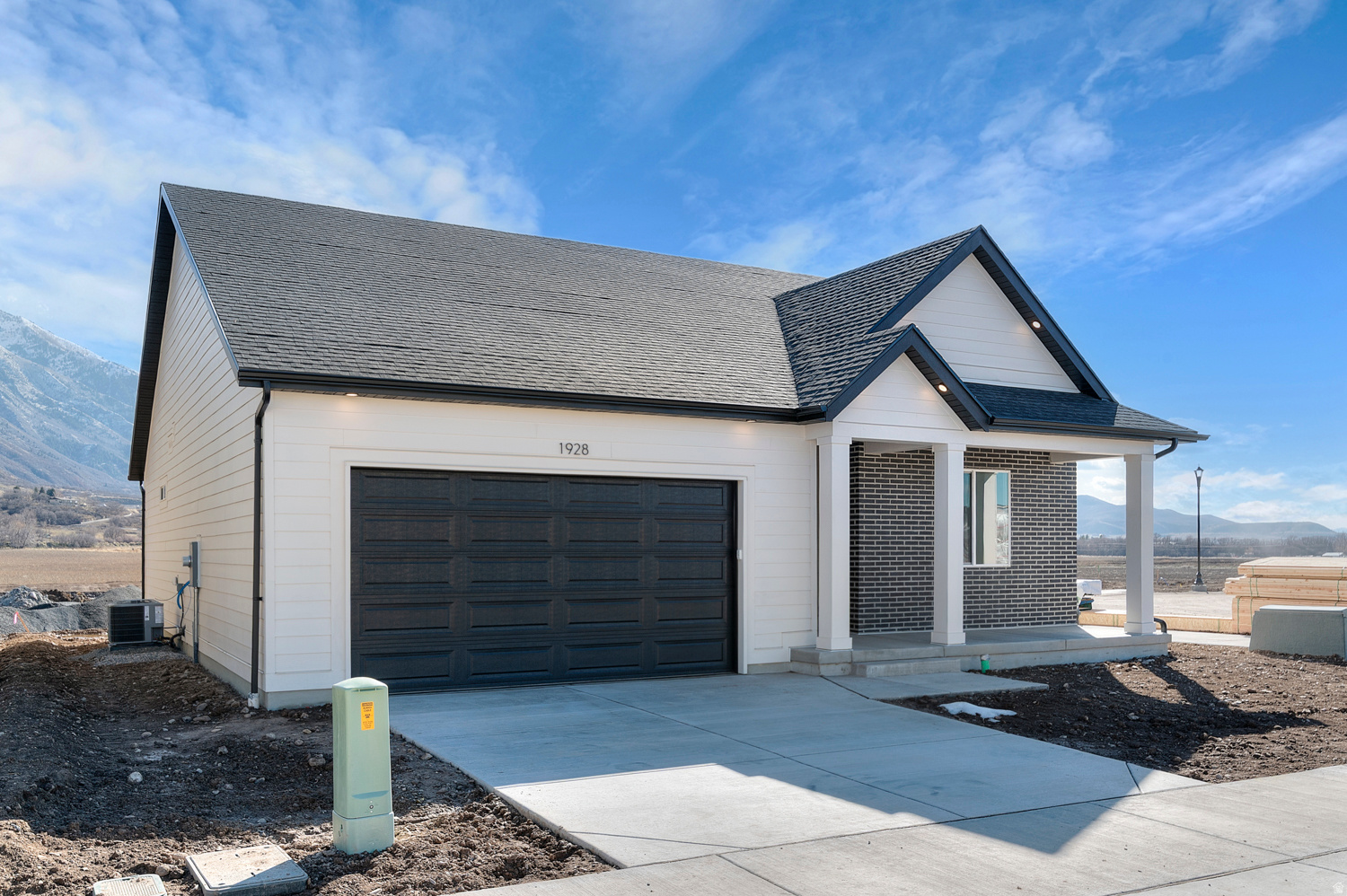 NIBLEY COACH - Residential