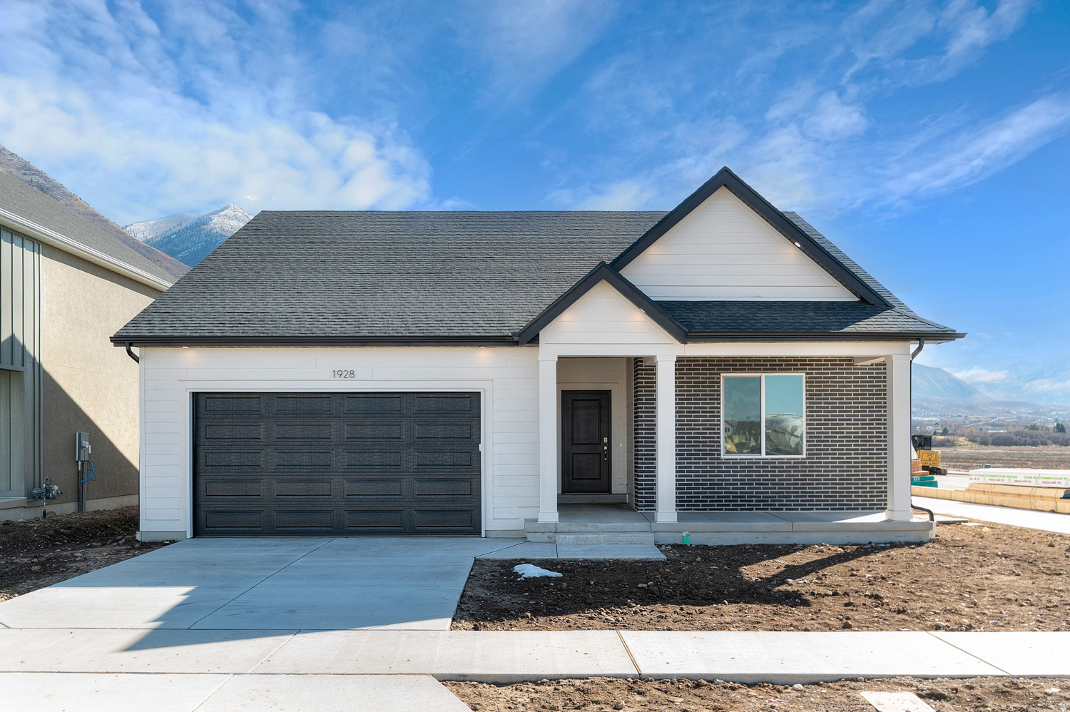 NIBLEY COACH - Residential