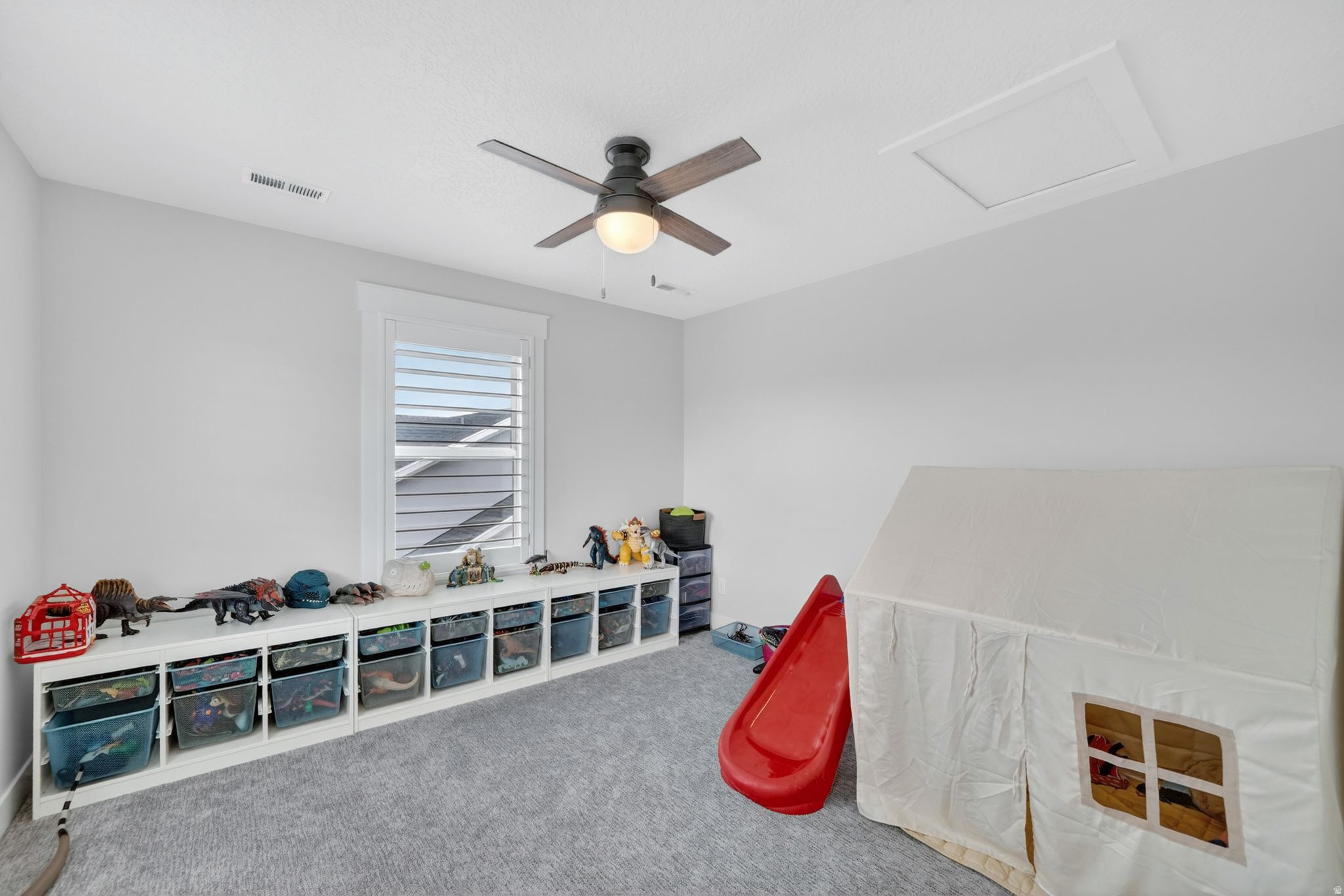 DAYBREAK - Residential