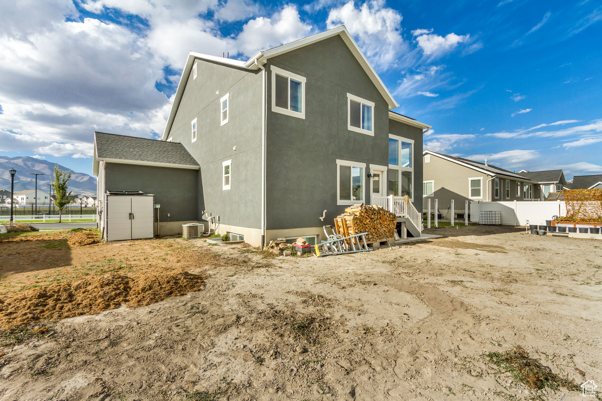 BRANDON PARK - Residential