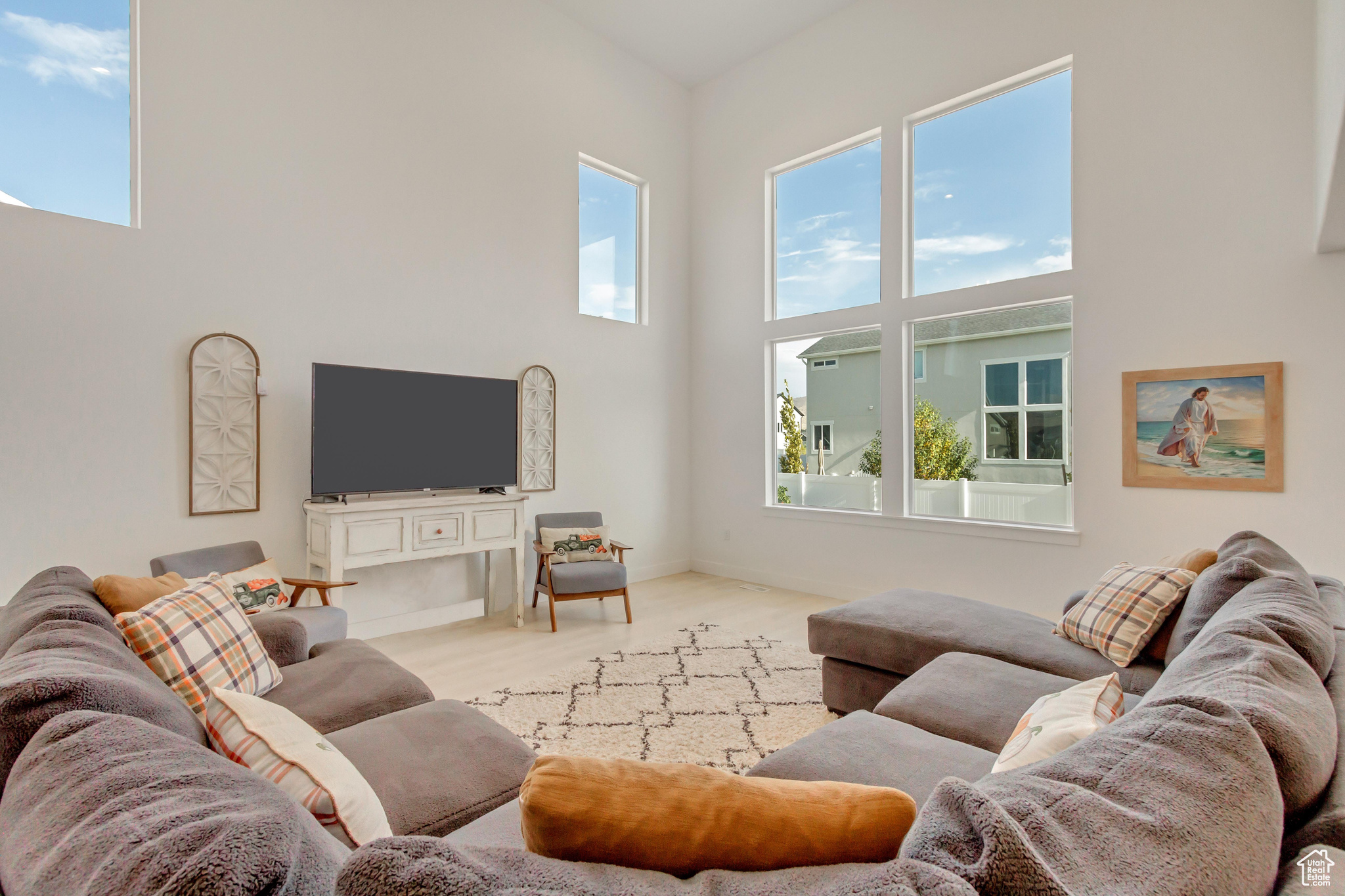 BRANDON PARK - Residential