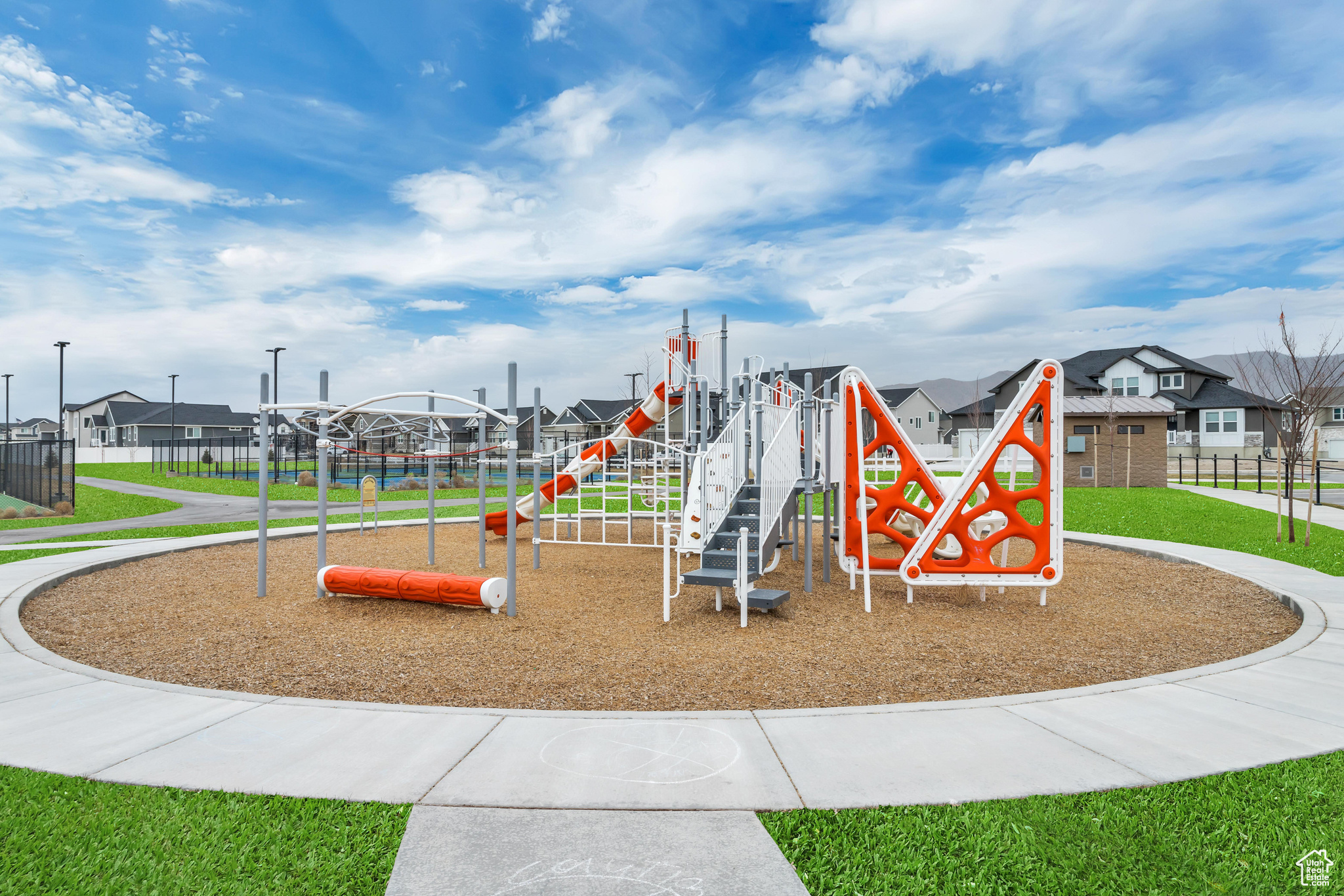 BRANDON PARK - Residential