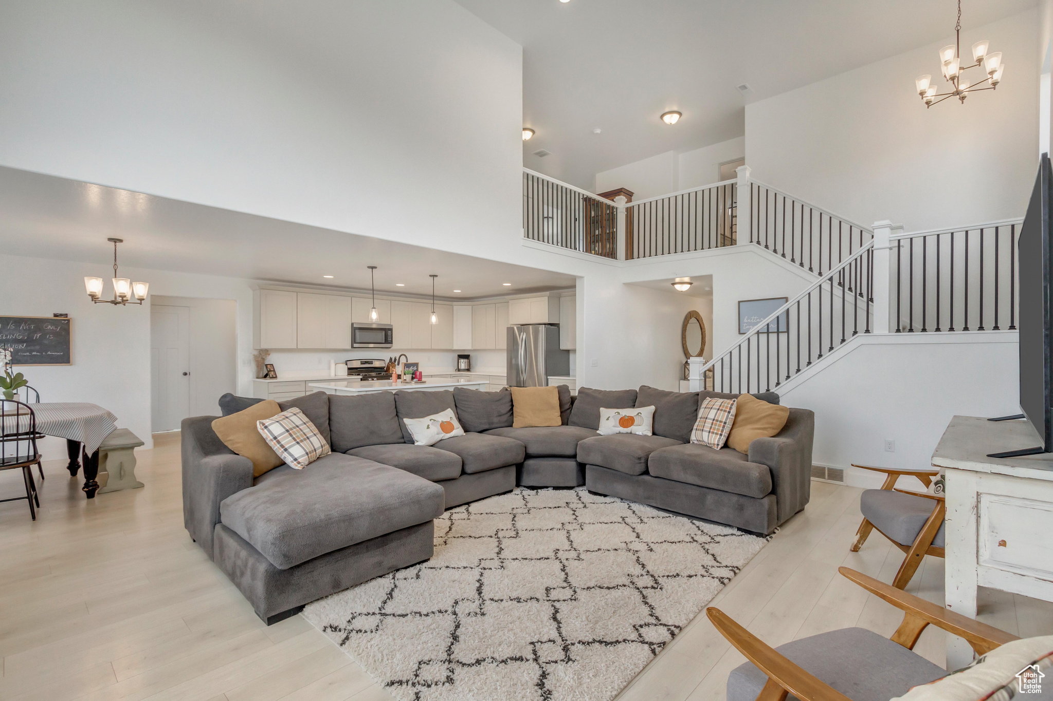 BRANDON PARK - Residential