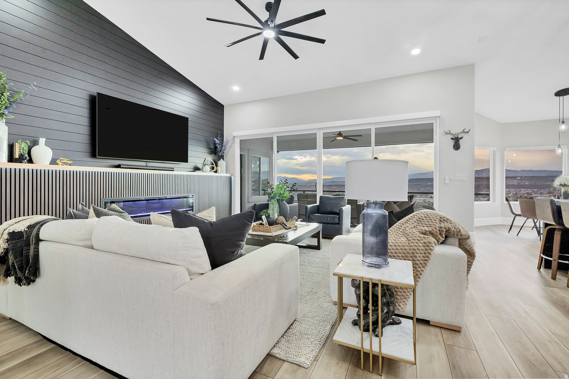 EAST RIDGE 1 - Residential