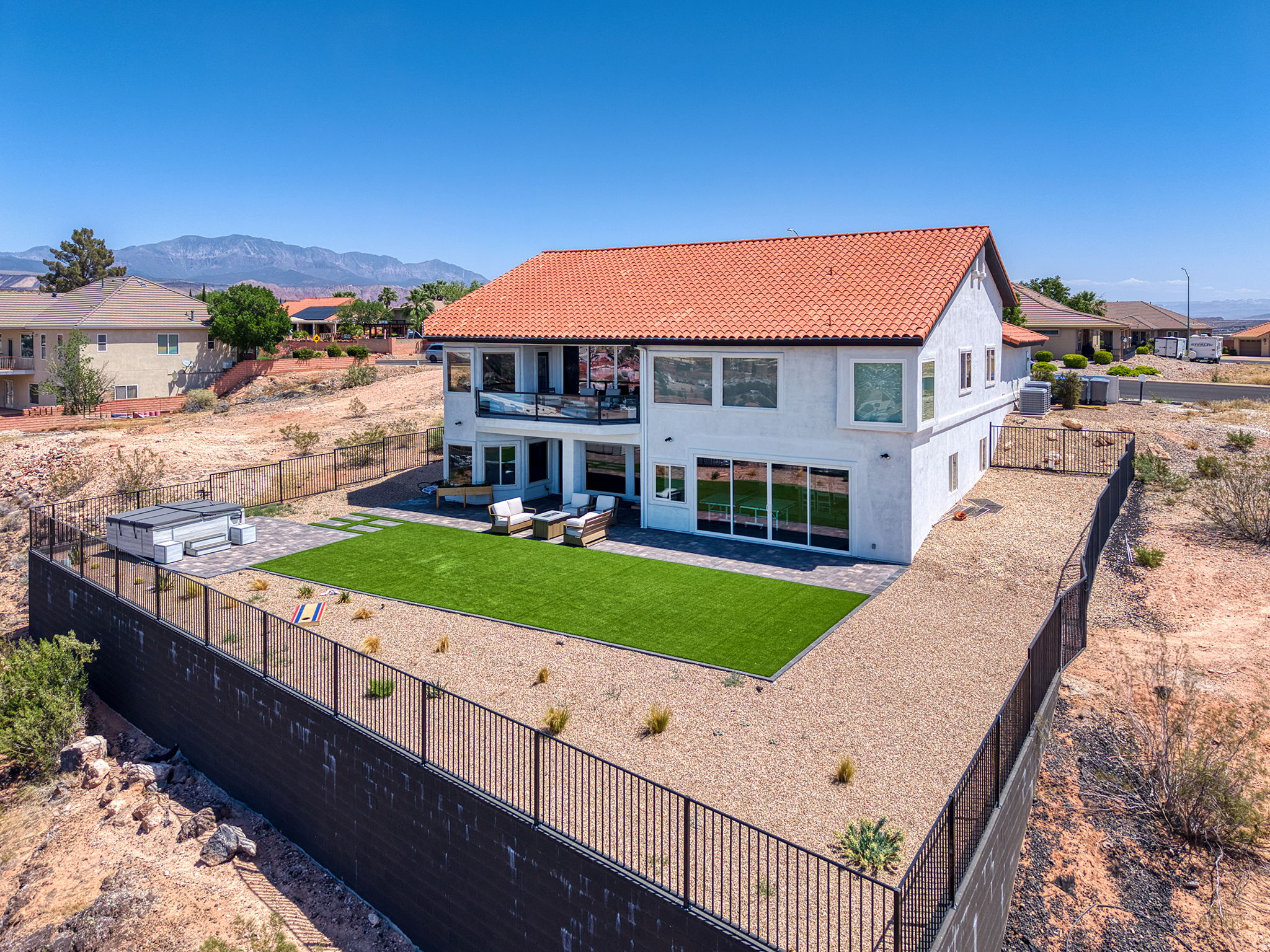 EAST RIDGE 1 - Residential