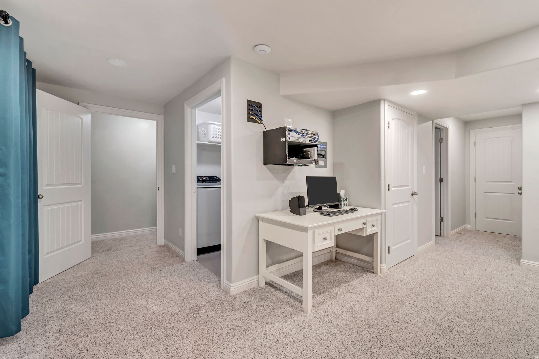 WILLOW GROVE - Residential