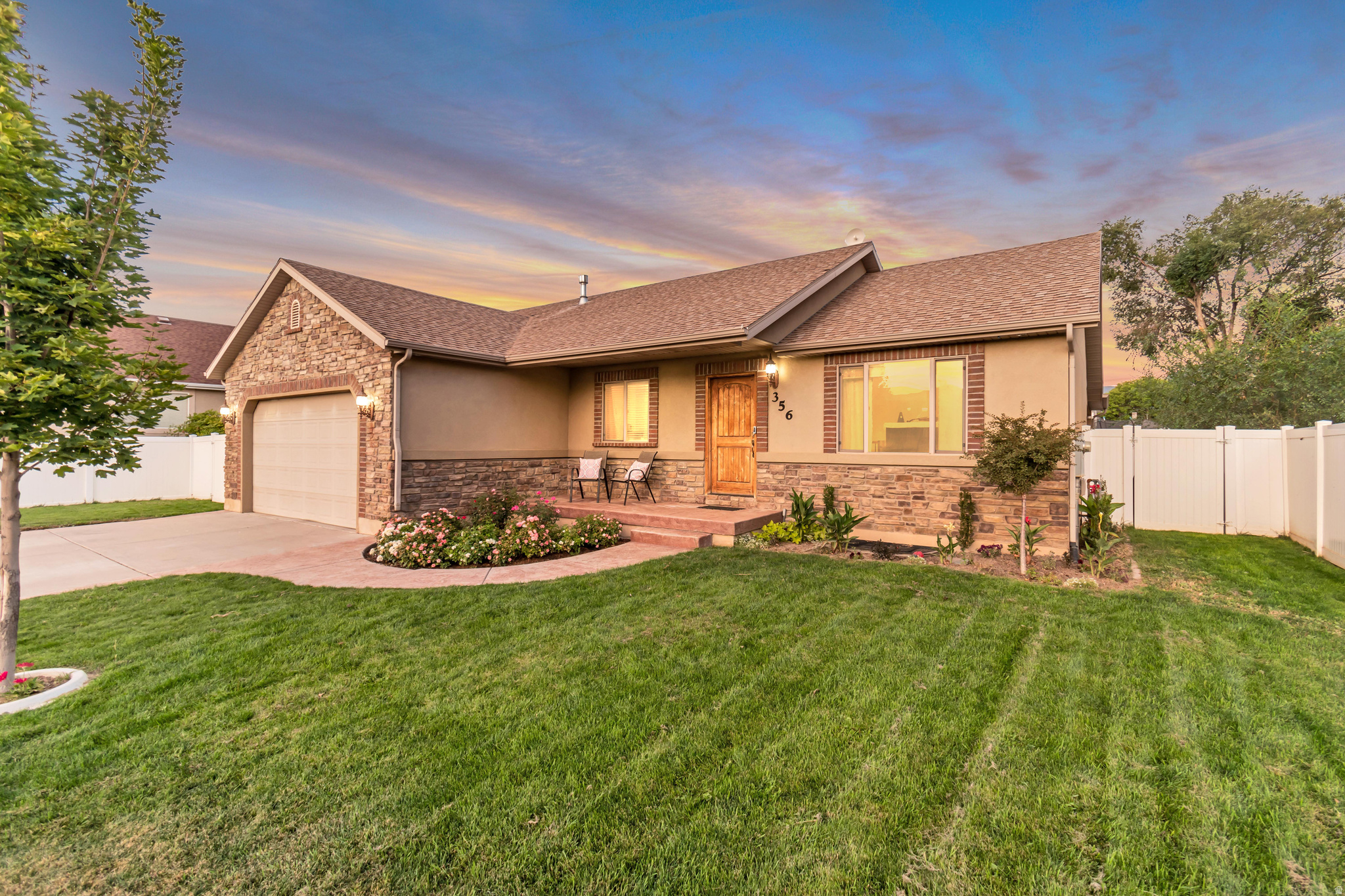 WILLOW GROVE - Residential