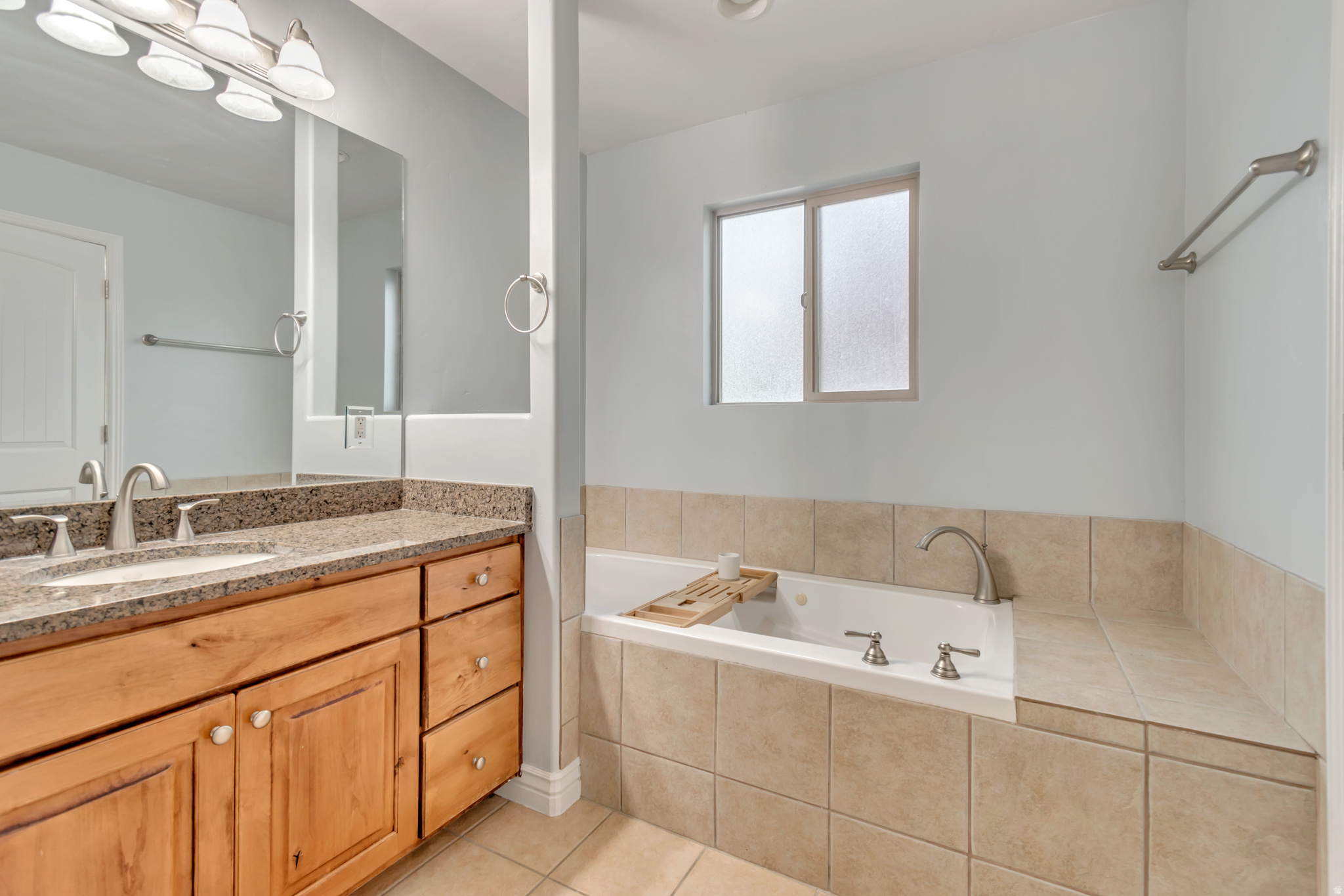 WILLOW GROVE - Residential