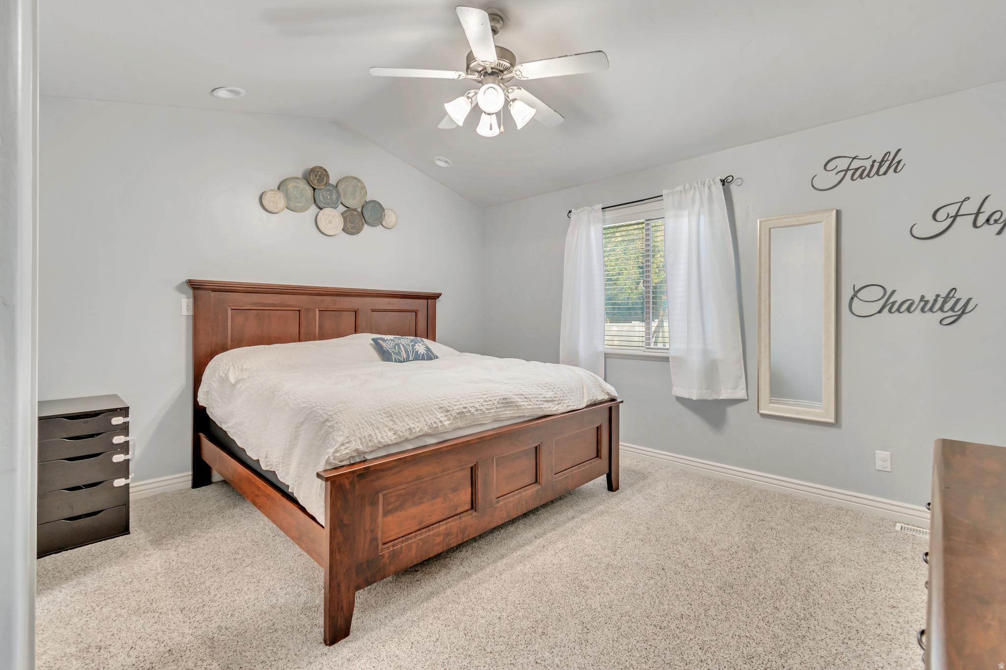 WILLOW GROVE - Residential