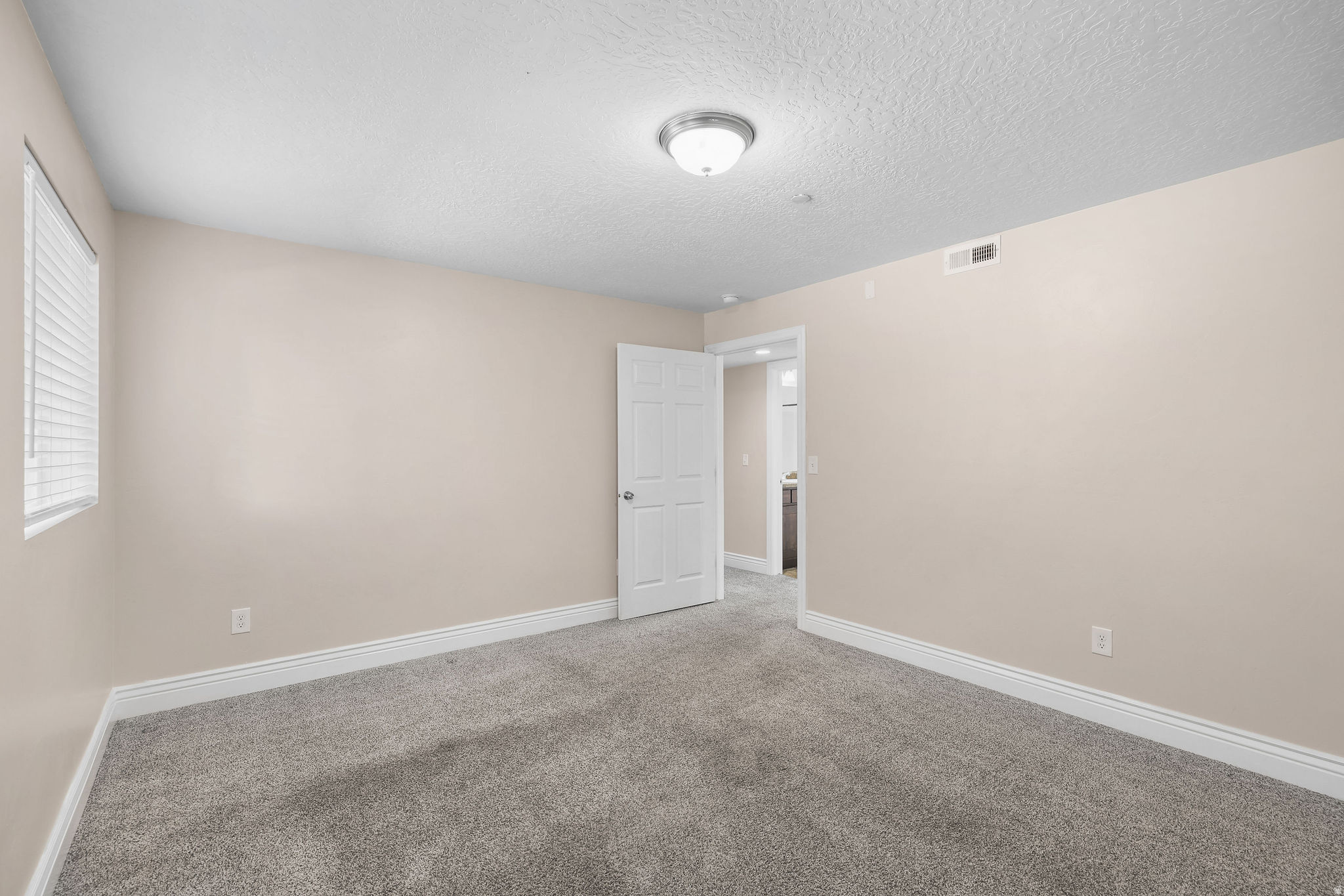 EAST TOWN VILLAGE PH 28 - Residential