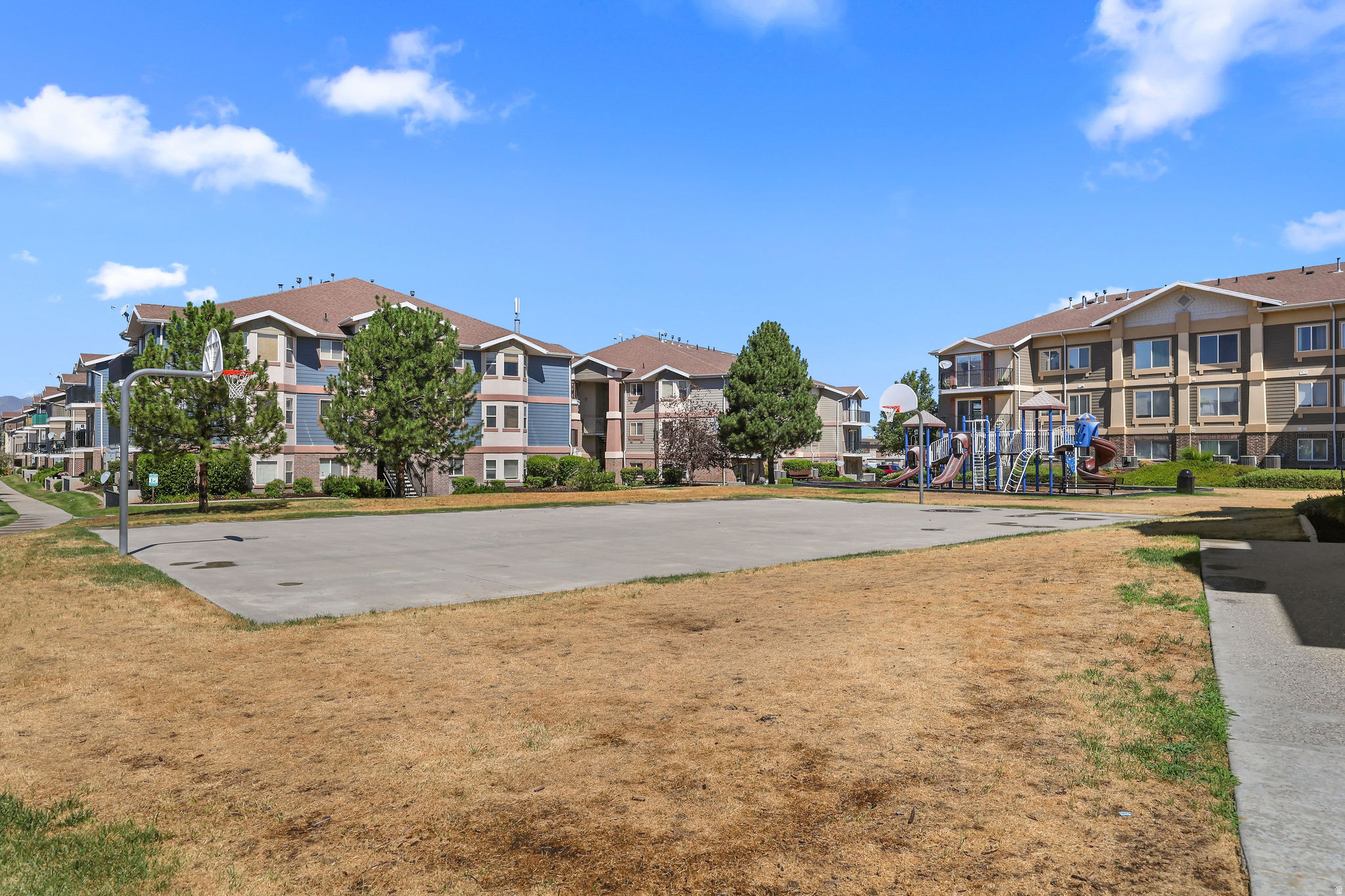EAST TOWN VILLAGE PH 28 - Residential