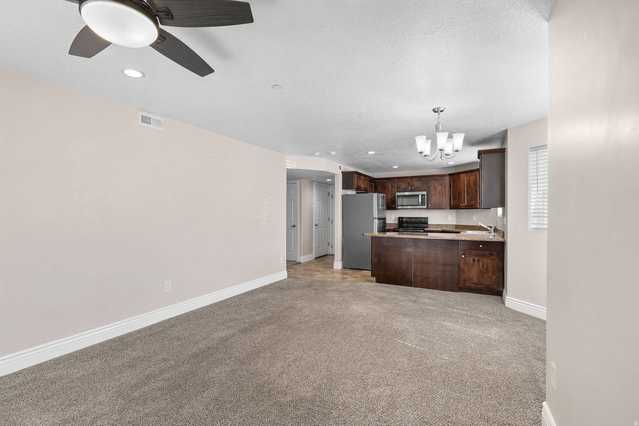 EAST TOWN VILLAGE PH 28 - Residential