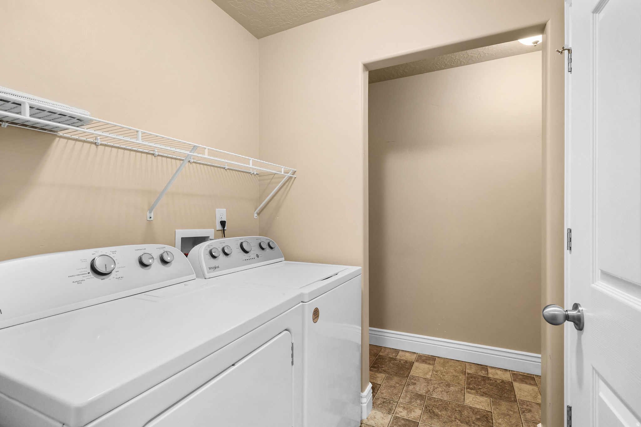 EAST TOWN VILLAGE PH 28 - Residential