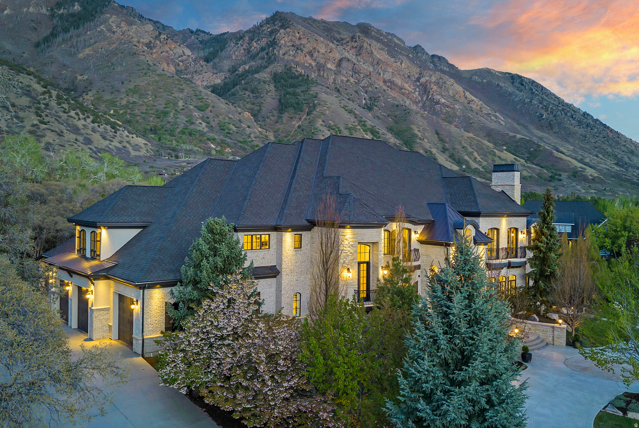 MOYLE ESTATES SUBDV - Residential