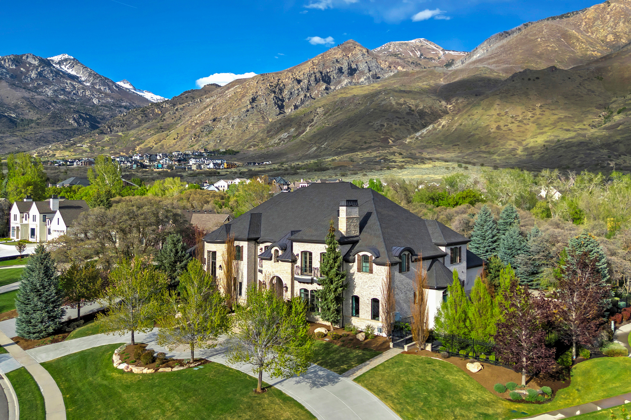 MOYLE ESTATES SUBDV - Residential