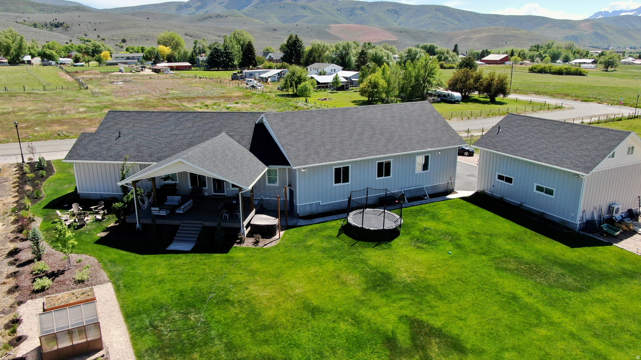CENTER CREEK MEADOWS PHASE 2 - Residential