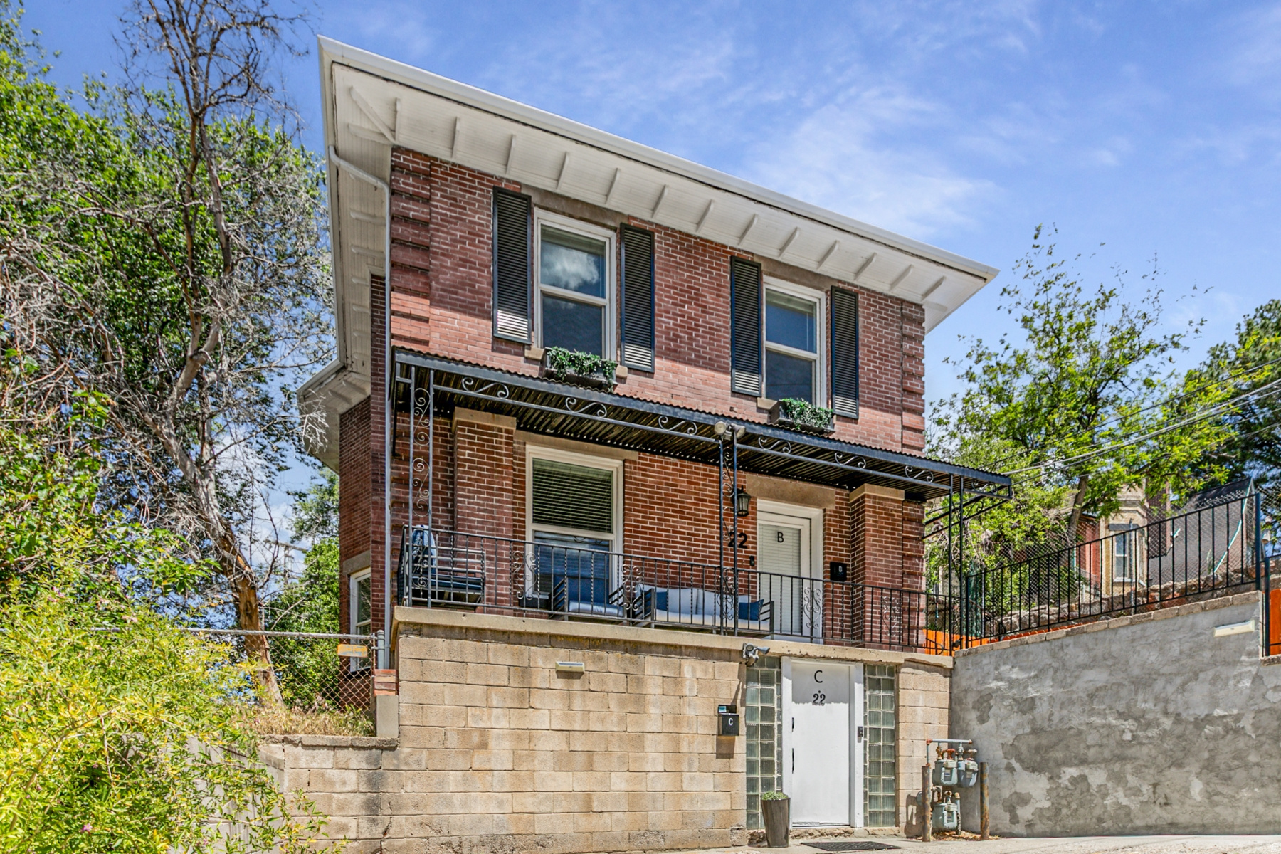 BLK 012 E - Residential