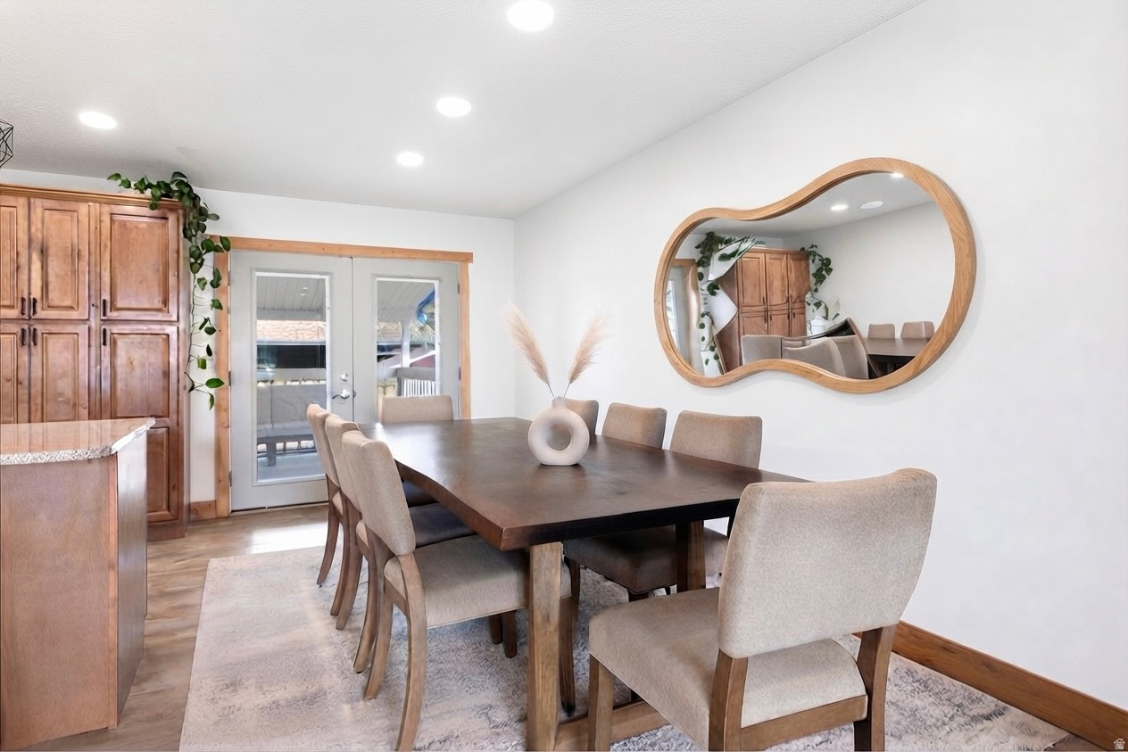 RIVIERA HEIGHTS - Residential