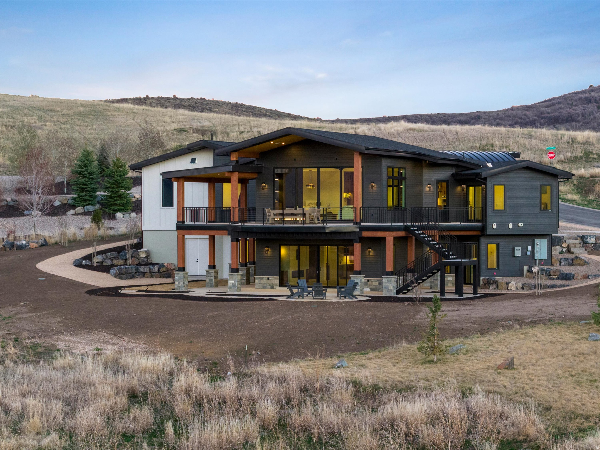 TRAPPER'S CROSSING - Residential