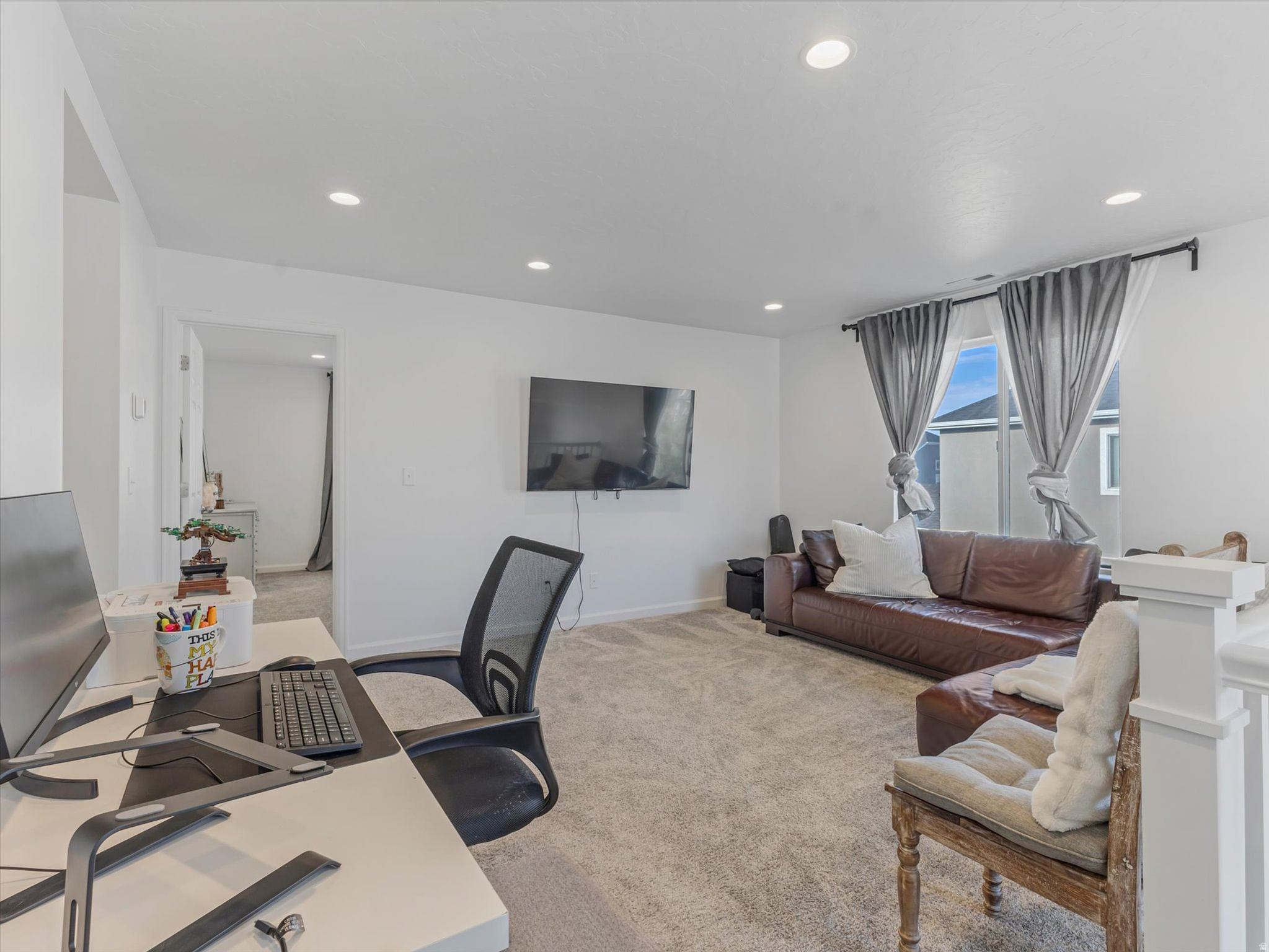 PONY EXPRESS ESTATES - Residential