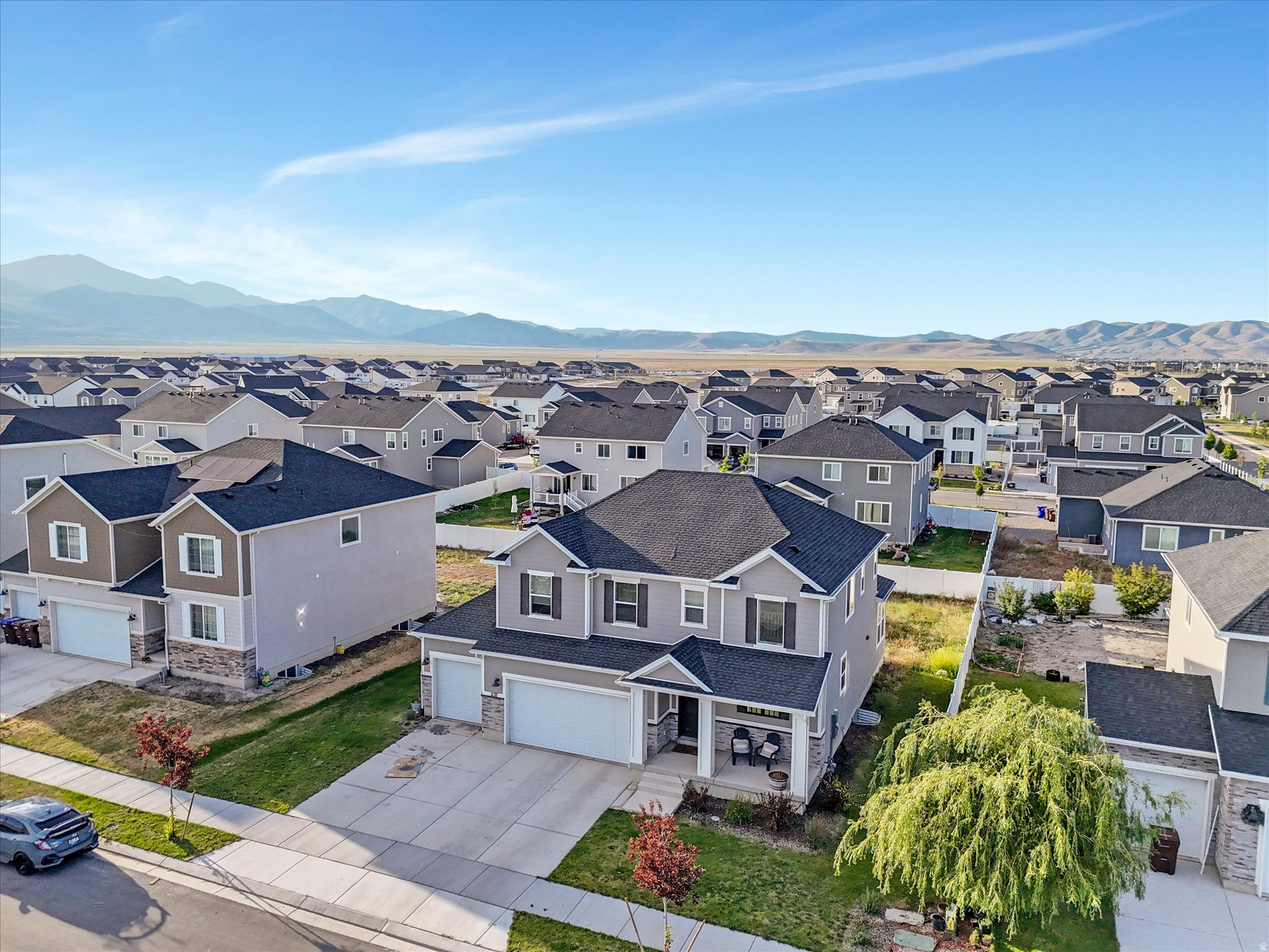 PONY EXPRESS ESTATES - Residential