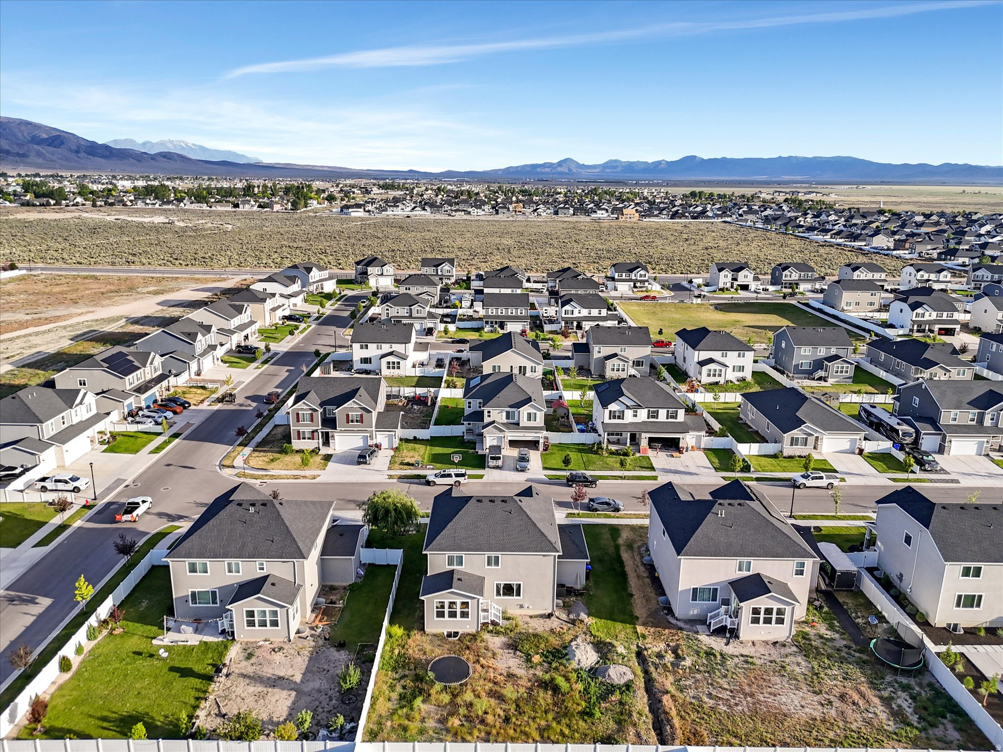 PONY EXPRESS ESTATES - Residential