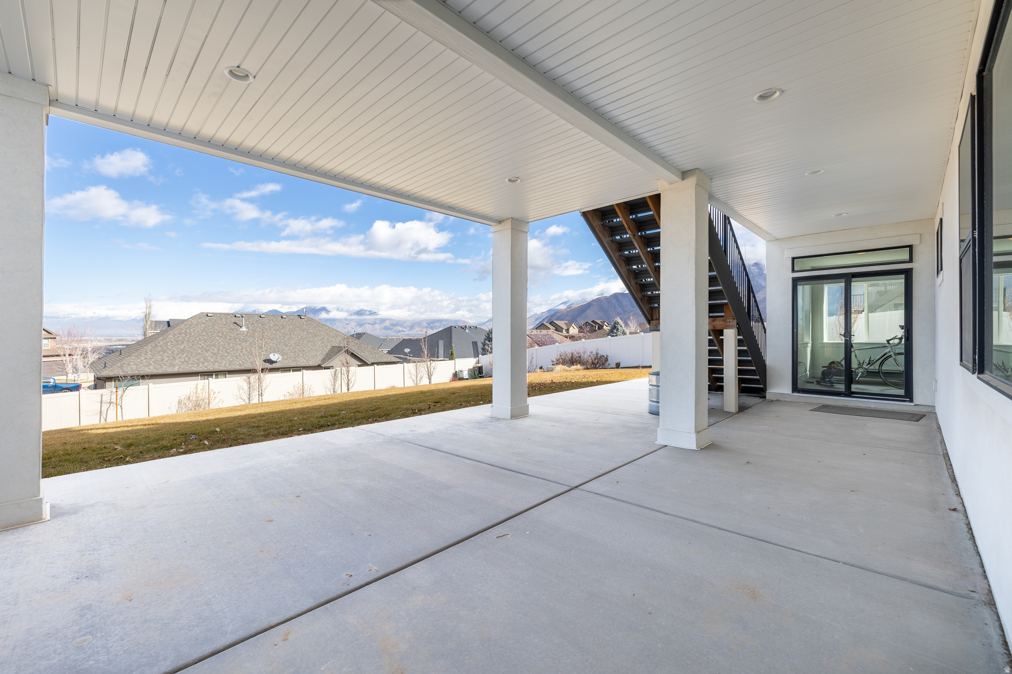 HARRISON HEIGHTS - Residential