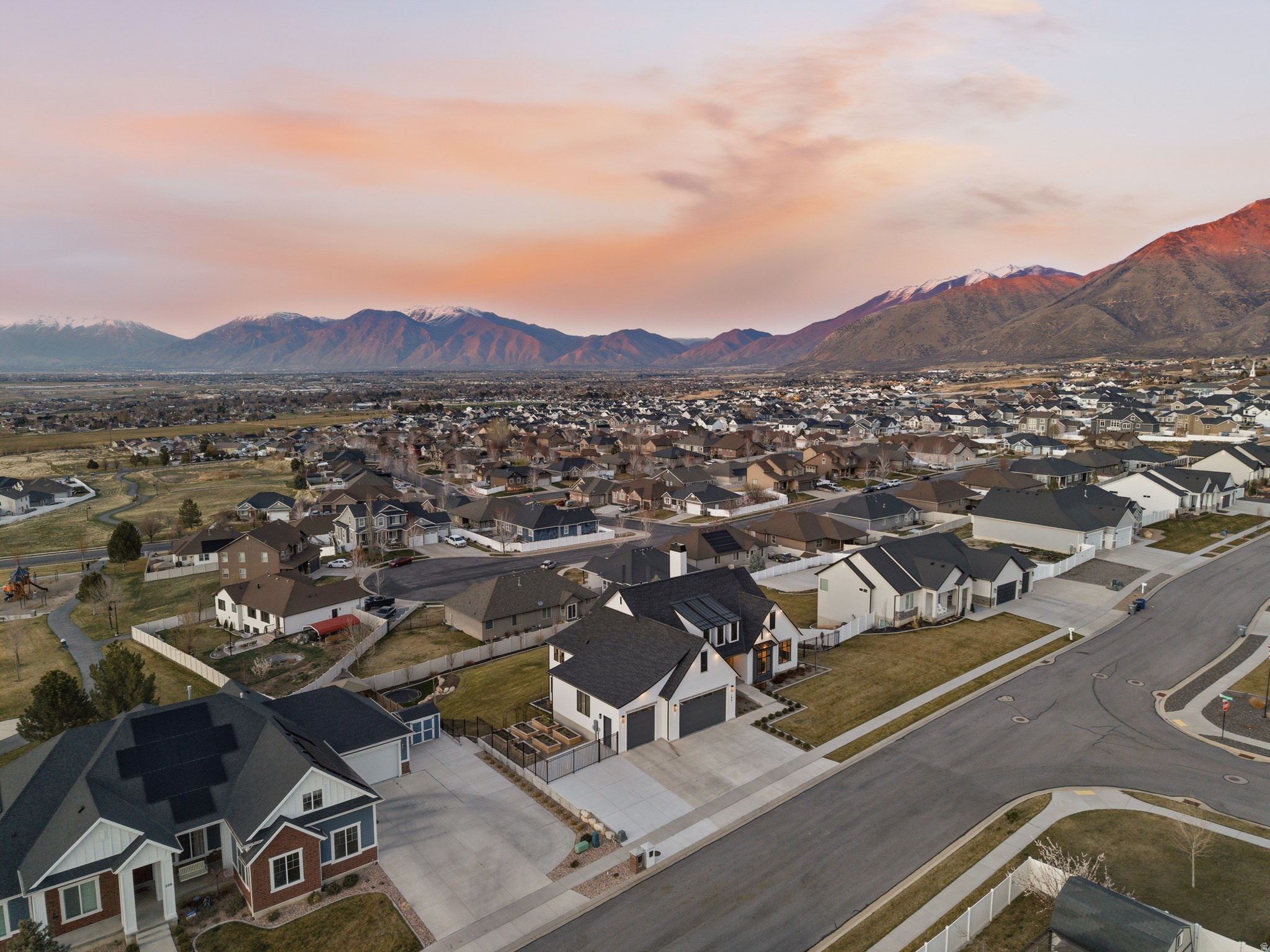 HARRISON HEIGHTS - Residential