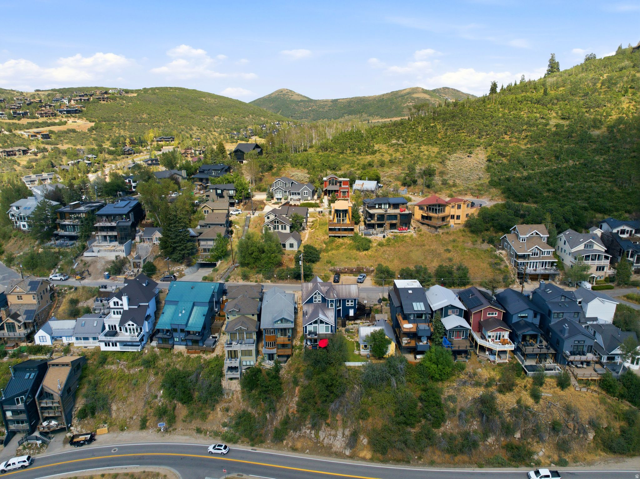 ONTARIO CONDOMINIUM - Residential