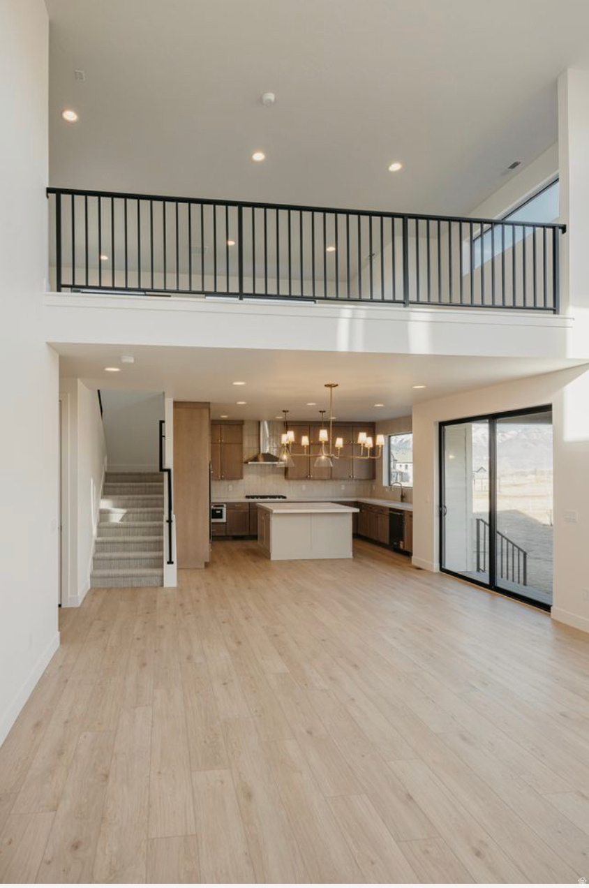 THE CROSSINGS - Residential